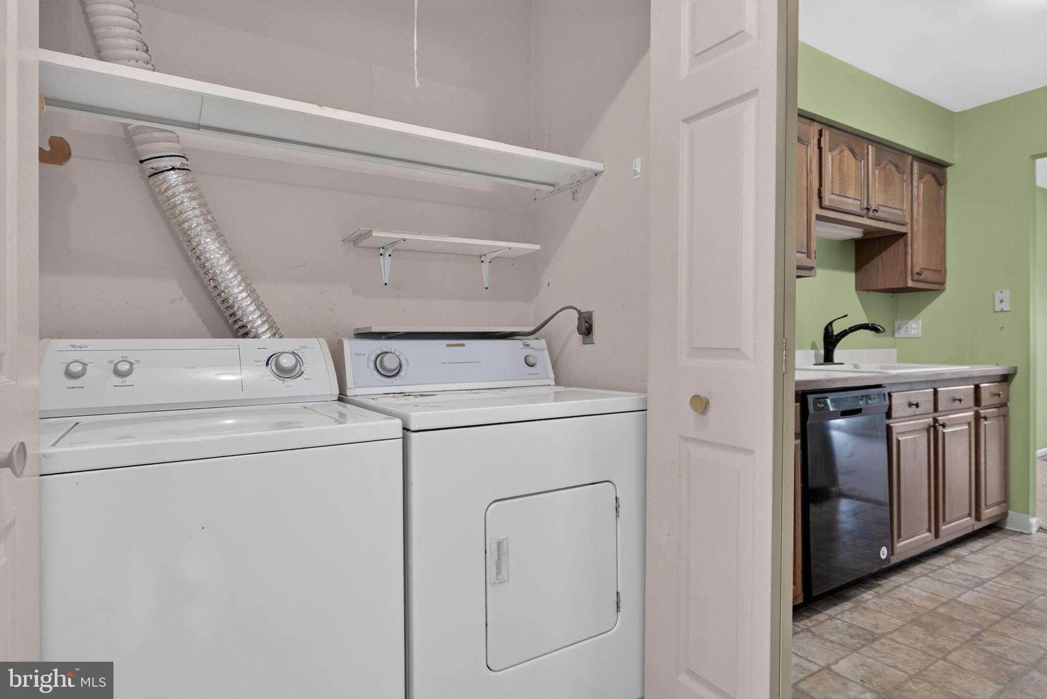 SUMMIT HILLS - Residential