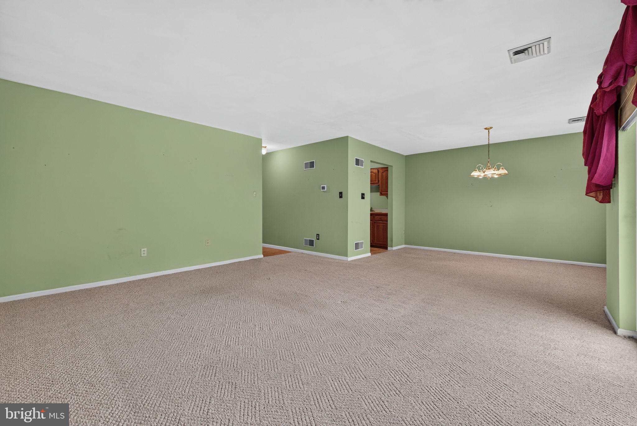 SUMMIT HILLS - Residential