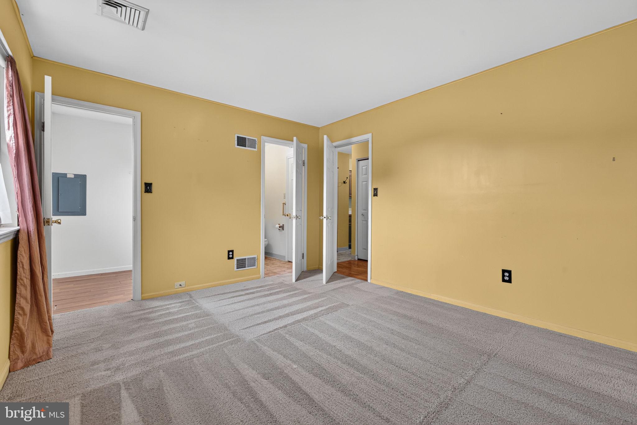 SUMMIT HILLS - Residential