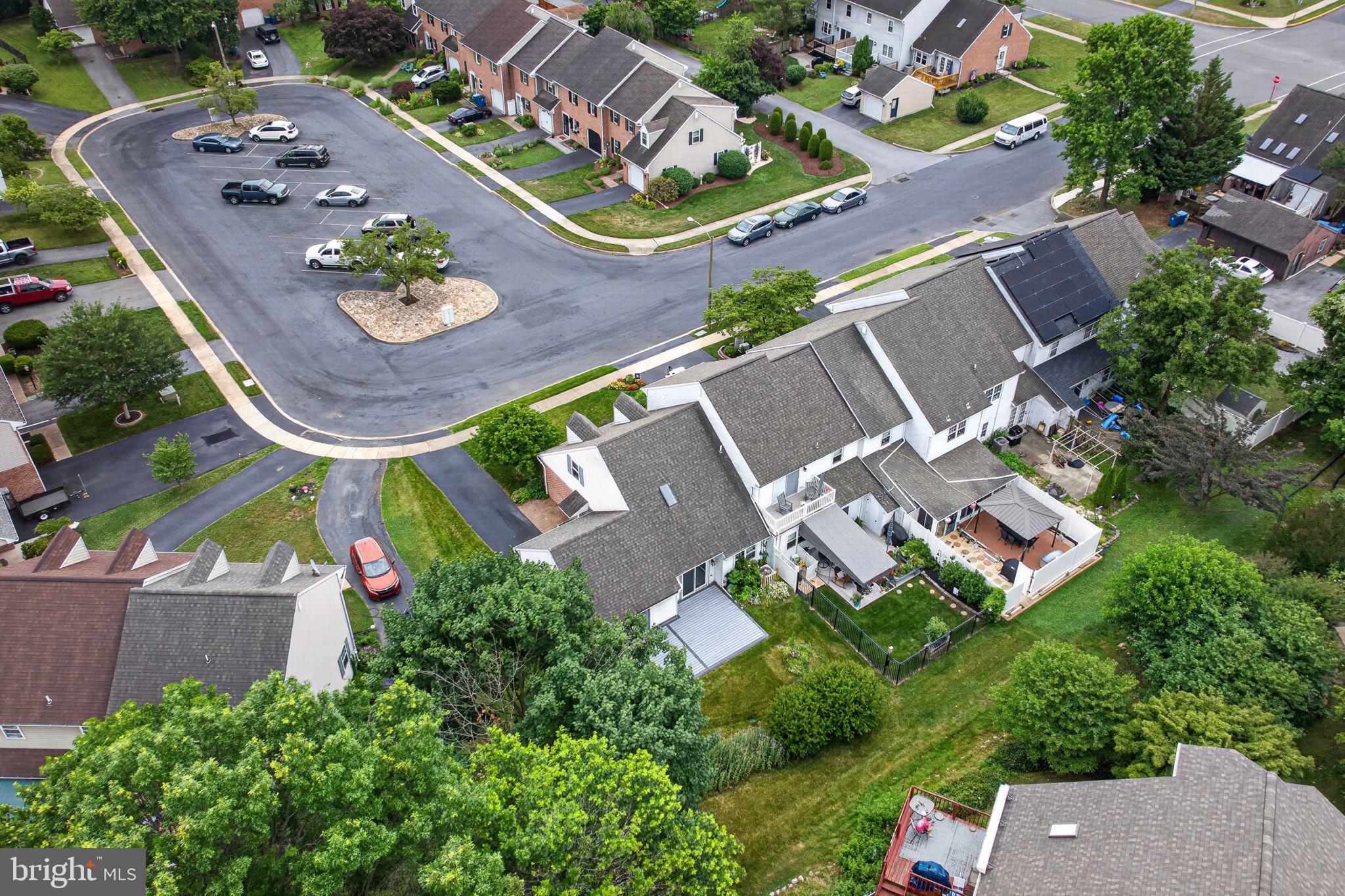 SUMMIT HILLS - Residential
