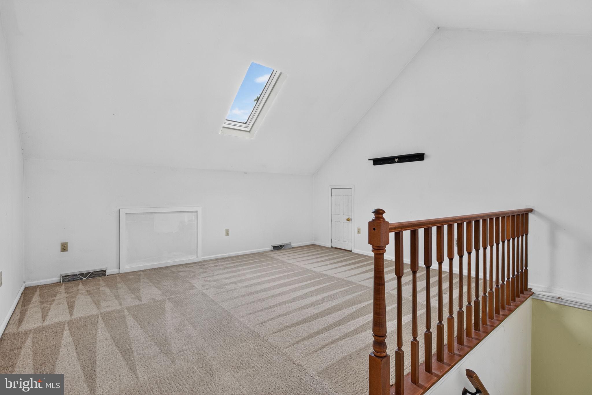 SUMMIT HILLS - Residential
