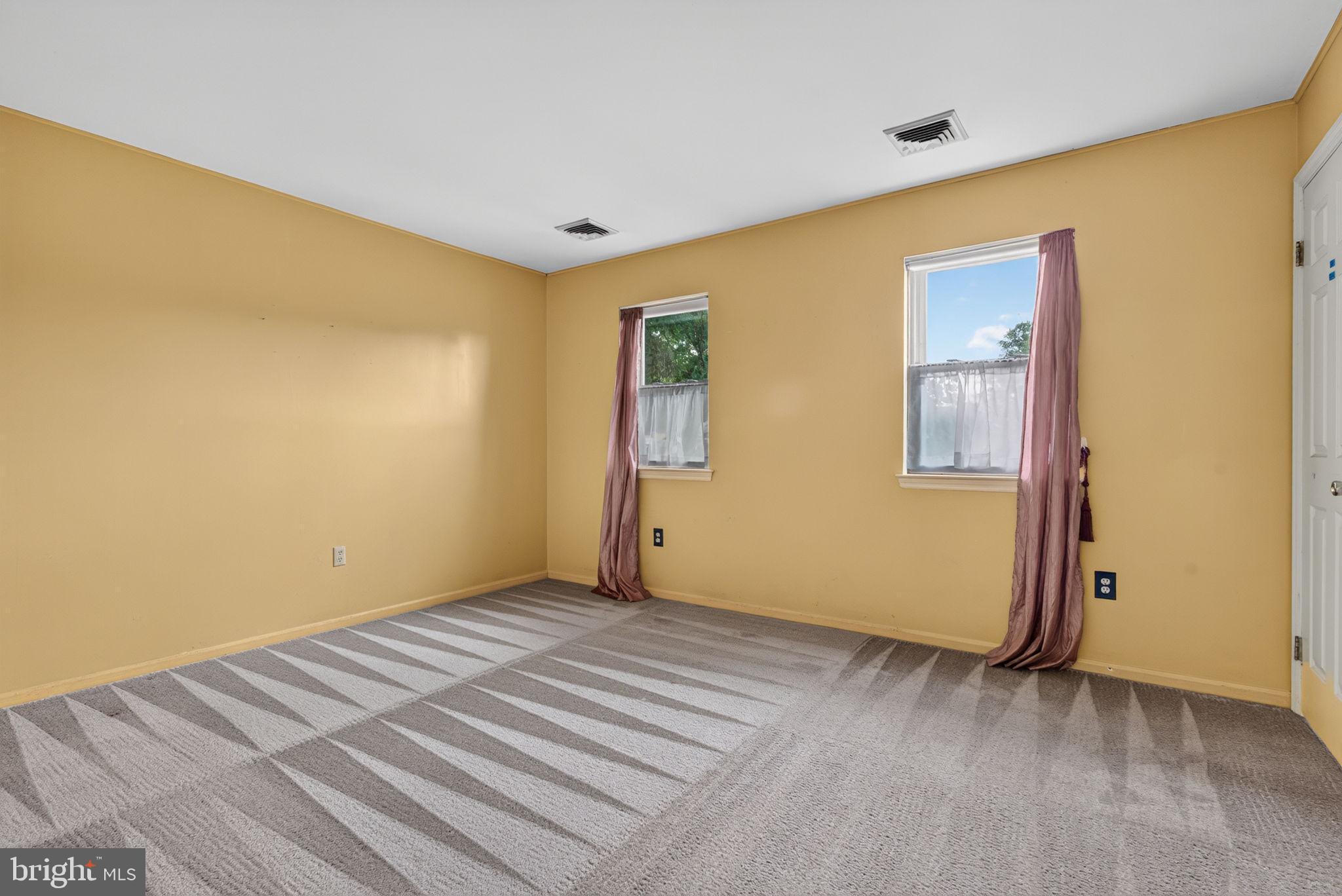 SUMMIT HILLS - Residential