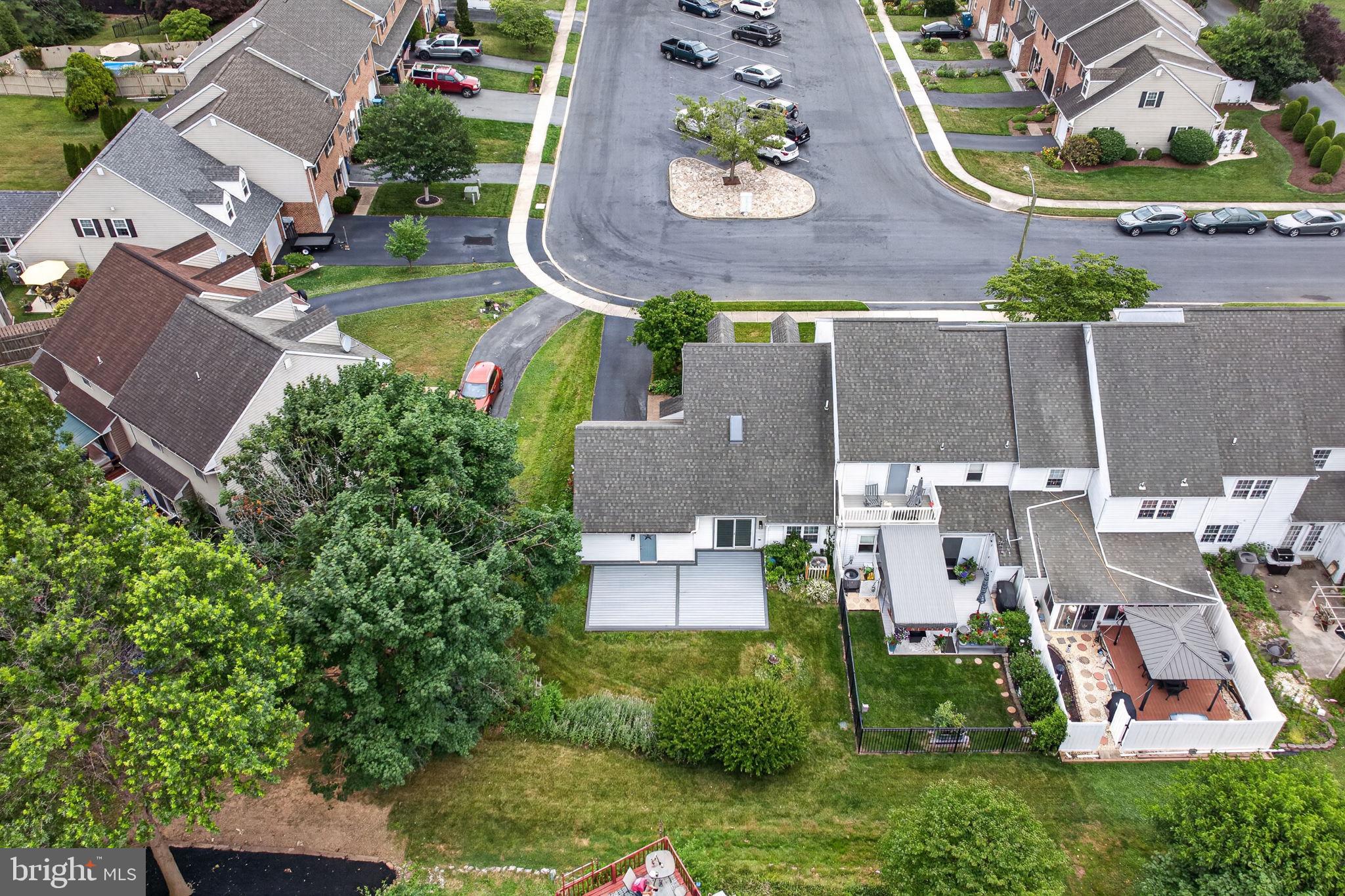 SUMMIT HILLS - Residential