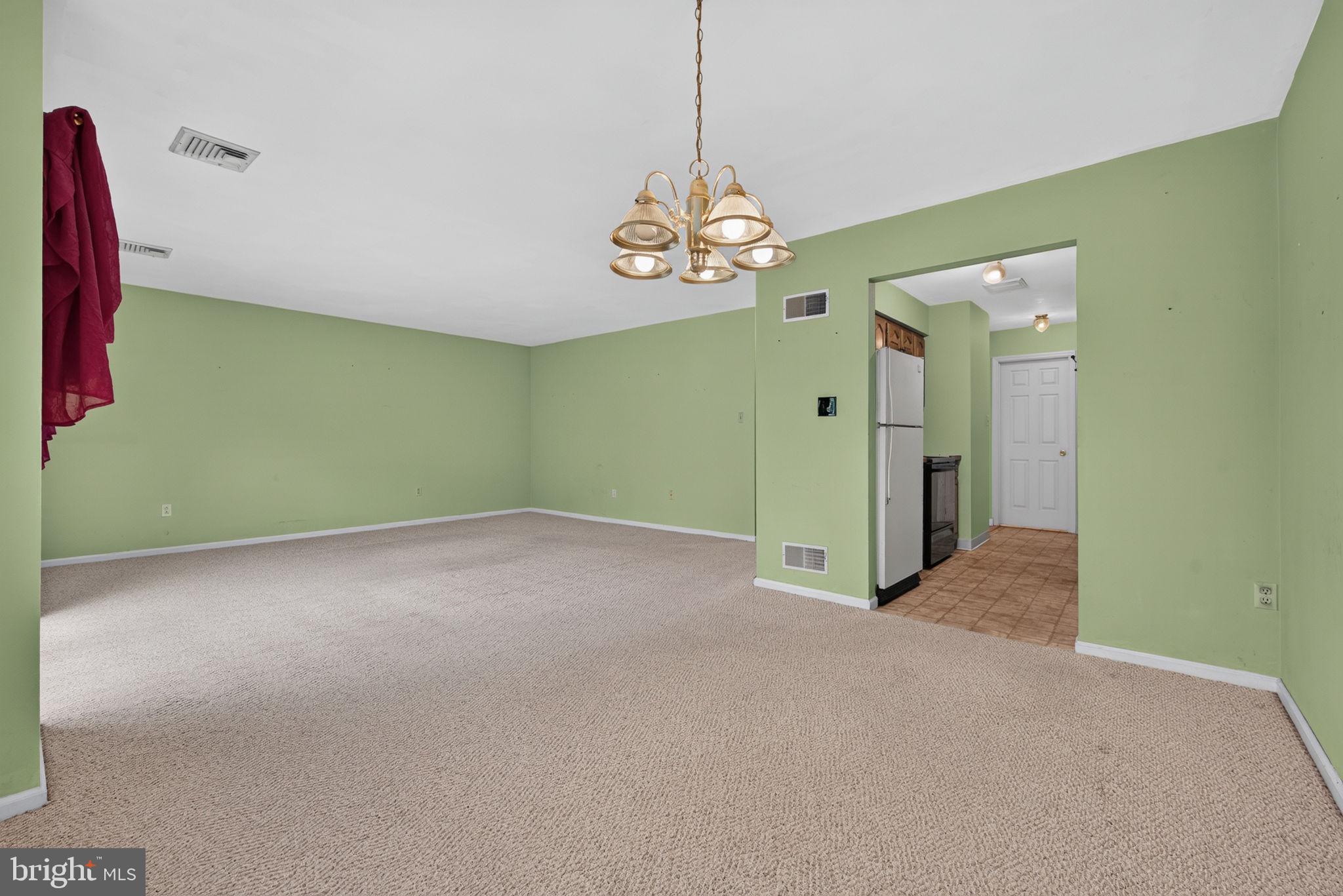 SUMMIT HILLS - Residential