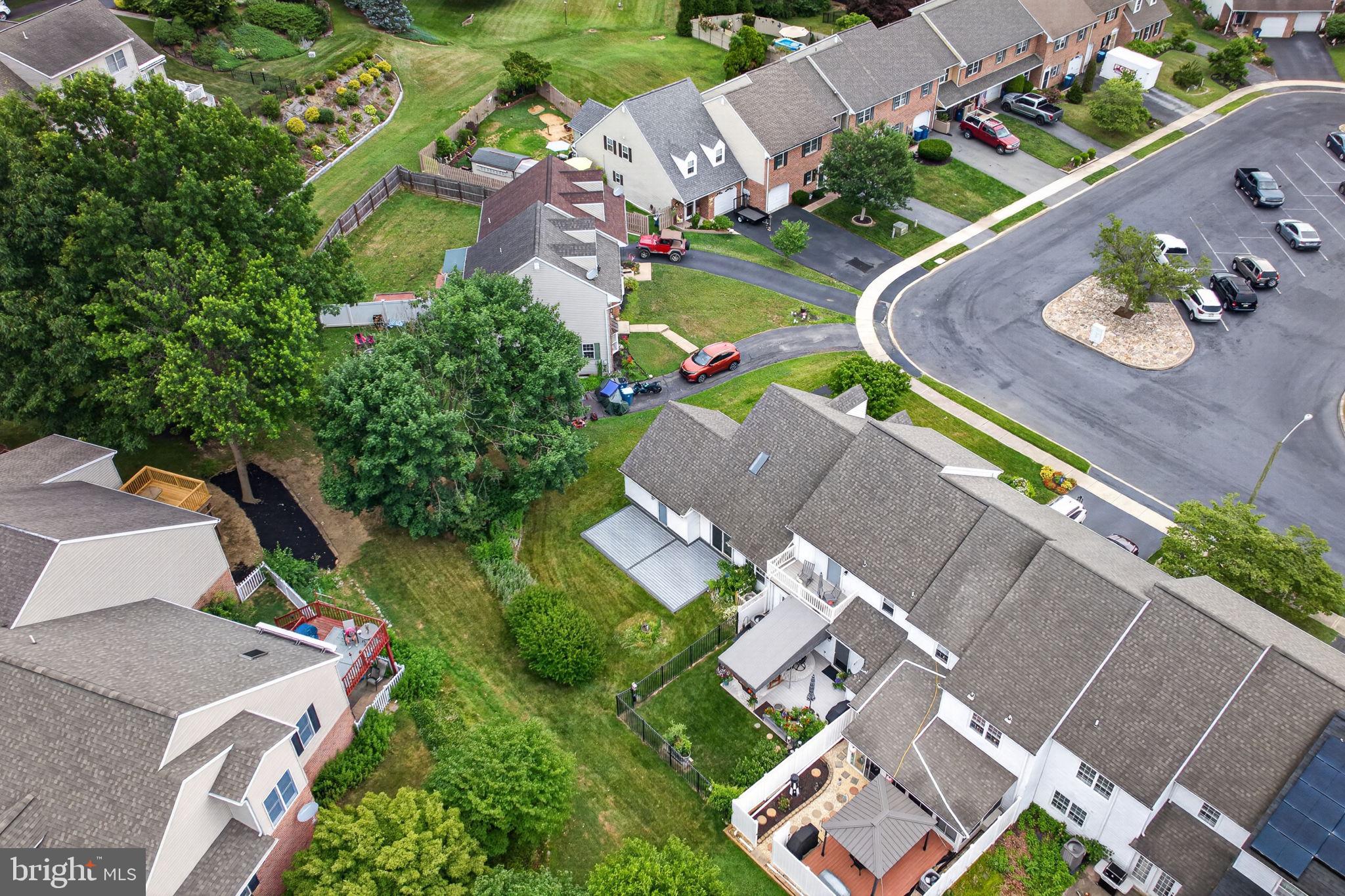 SUMMIT HILLS - Residential