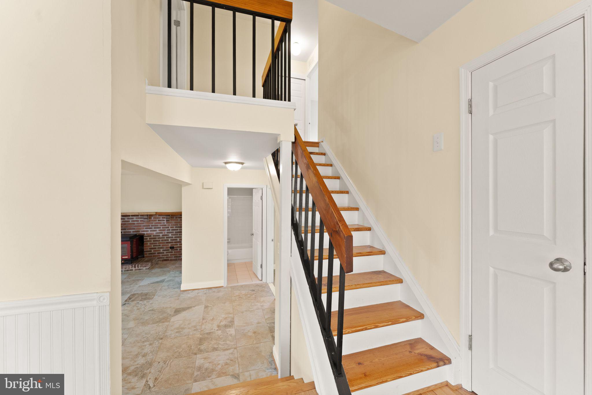 OAK TREE - Residential