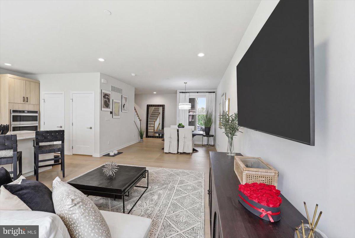 FRANKLIN STATION - Residential