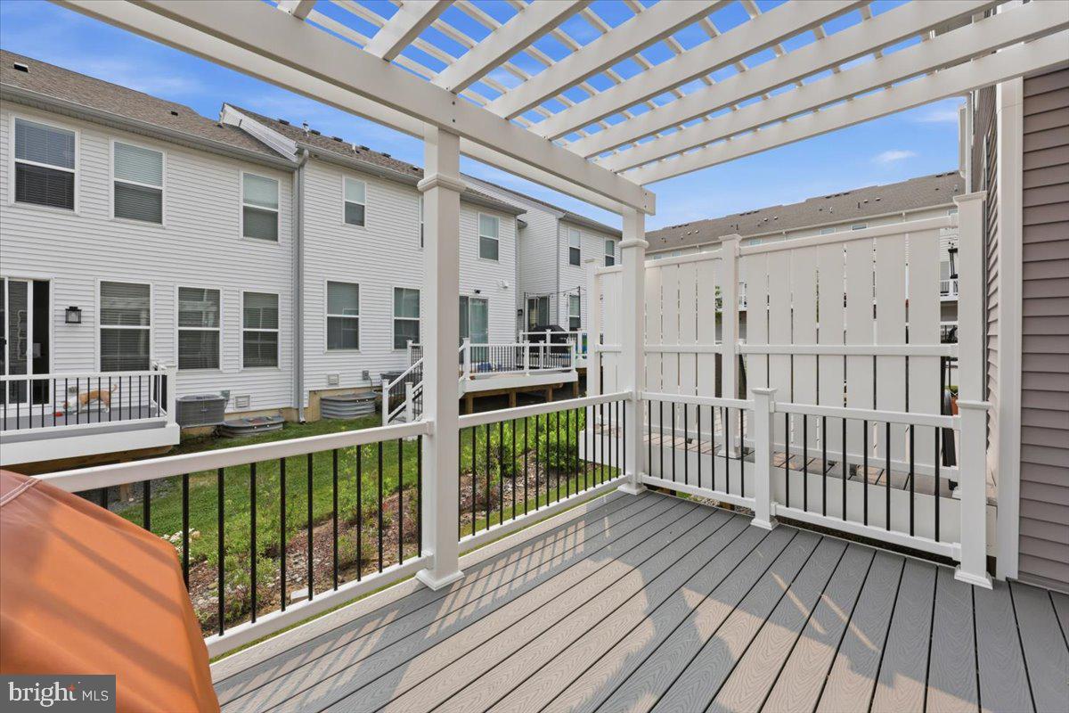 FRANKLIN STATION - Residential