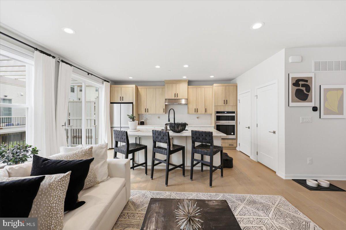 FRANKLIN STATION - Residential