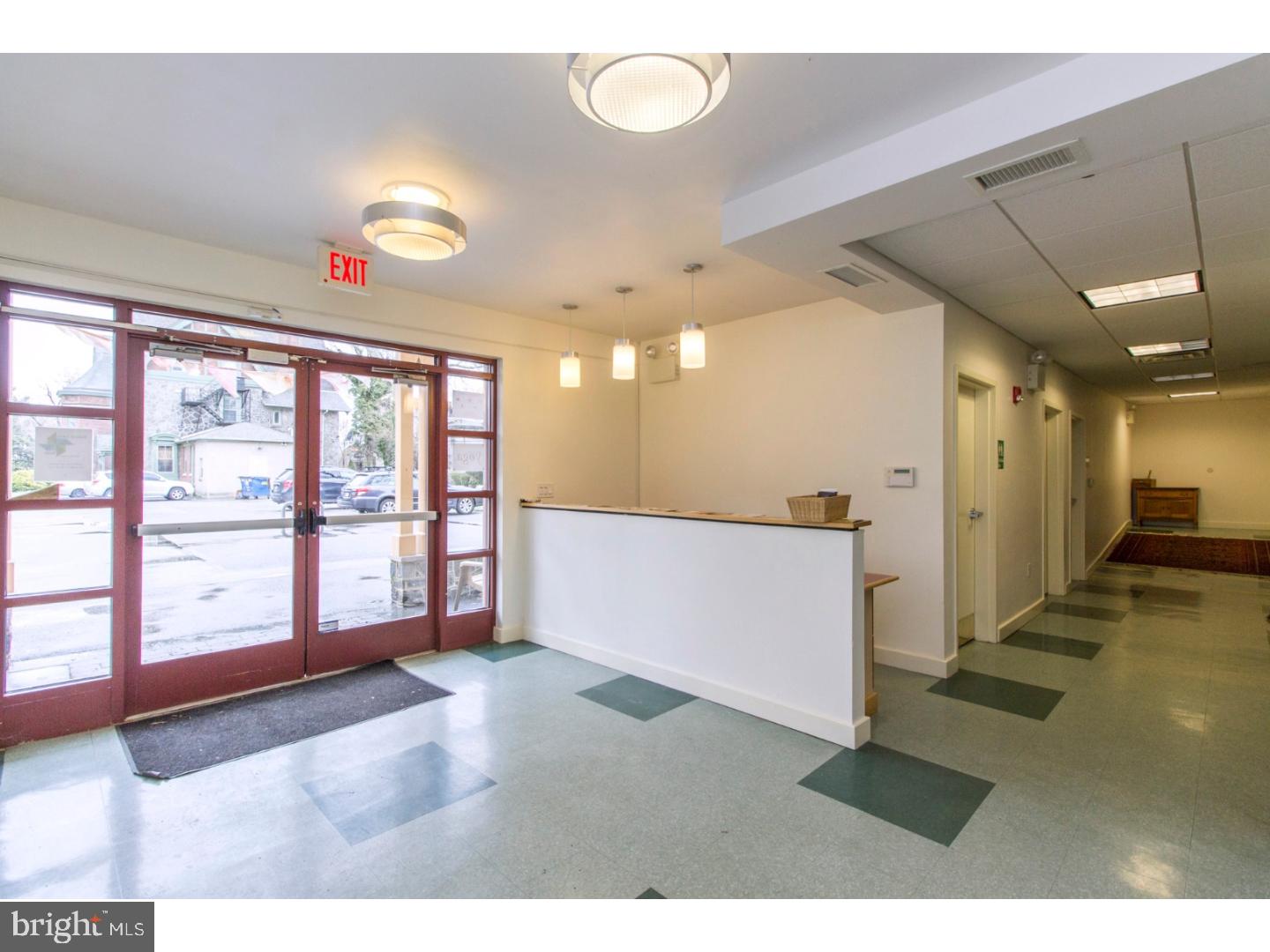 MORTON - Commercial Sale