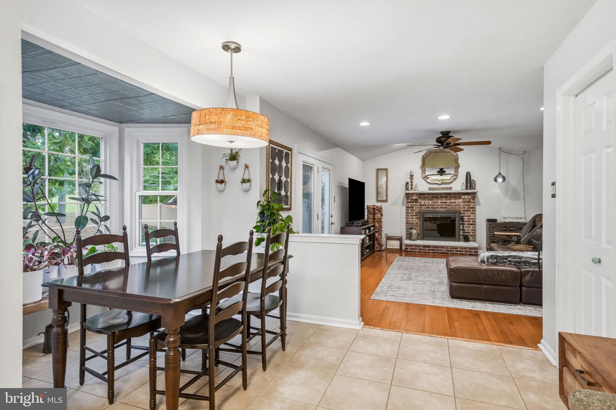 YARDLEY RUN - Residential
