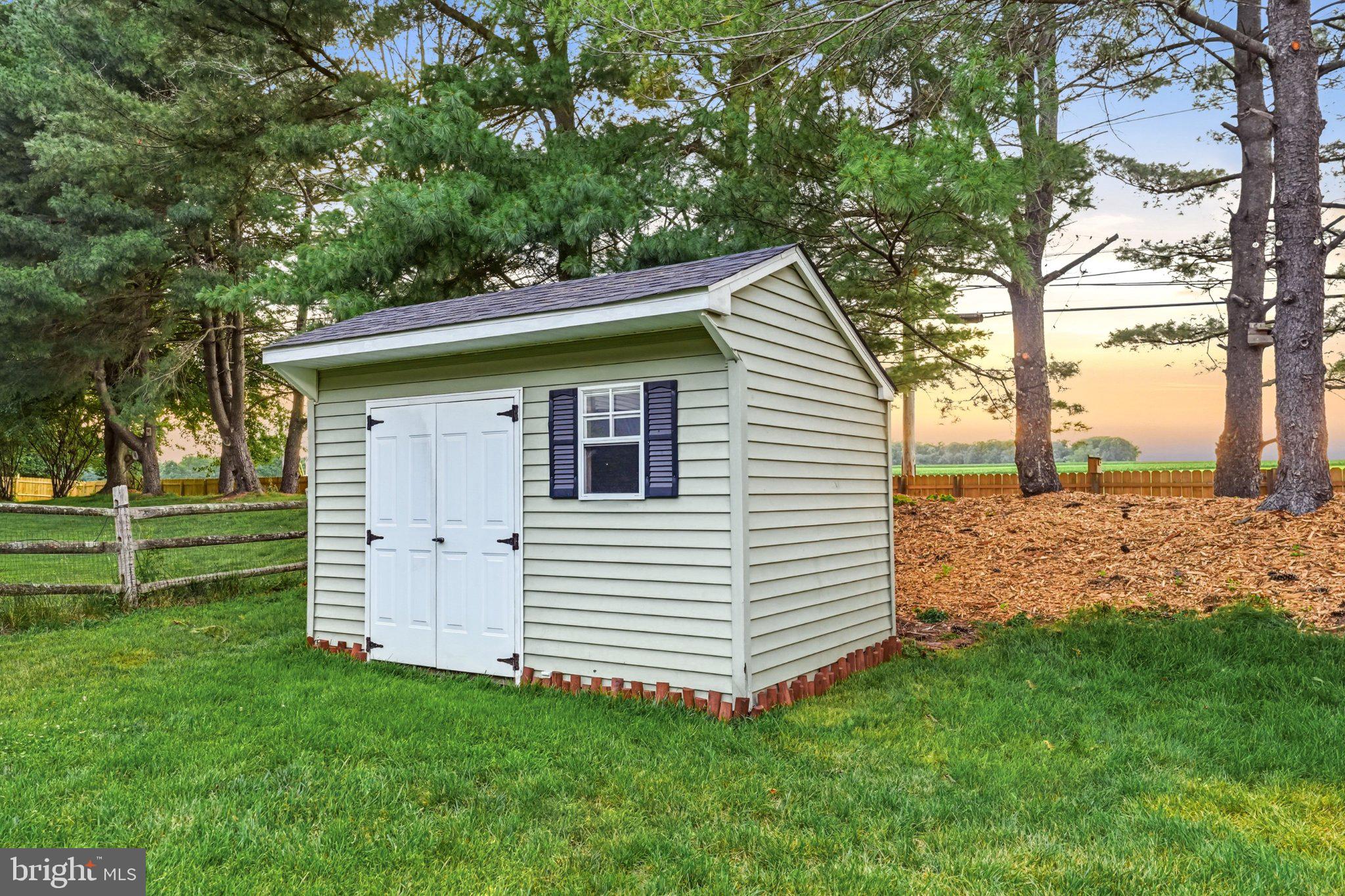 YARDLEY RUN - Residential