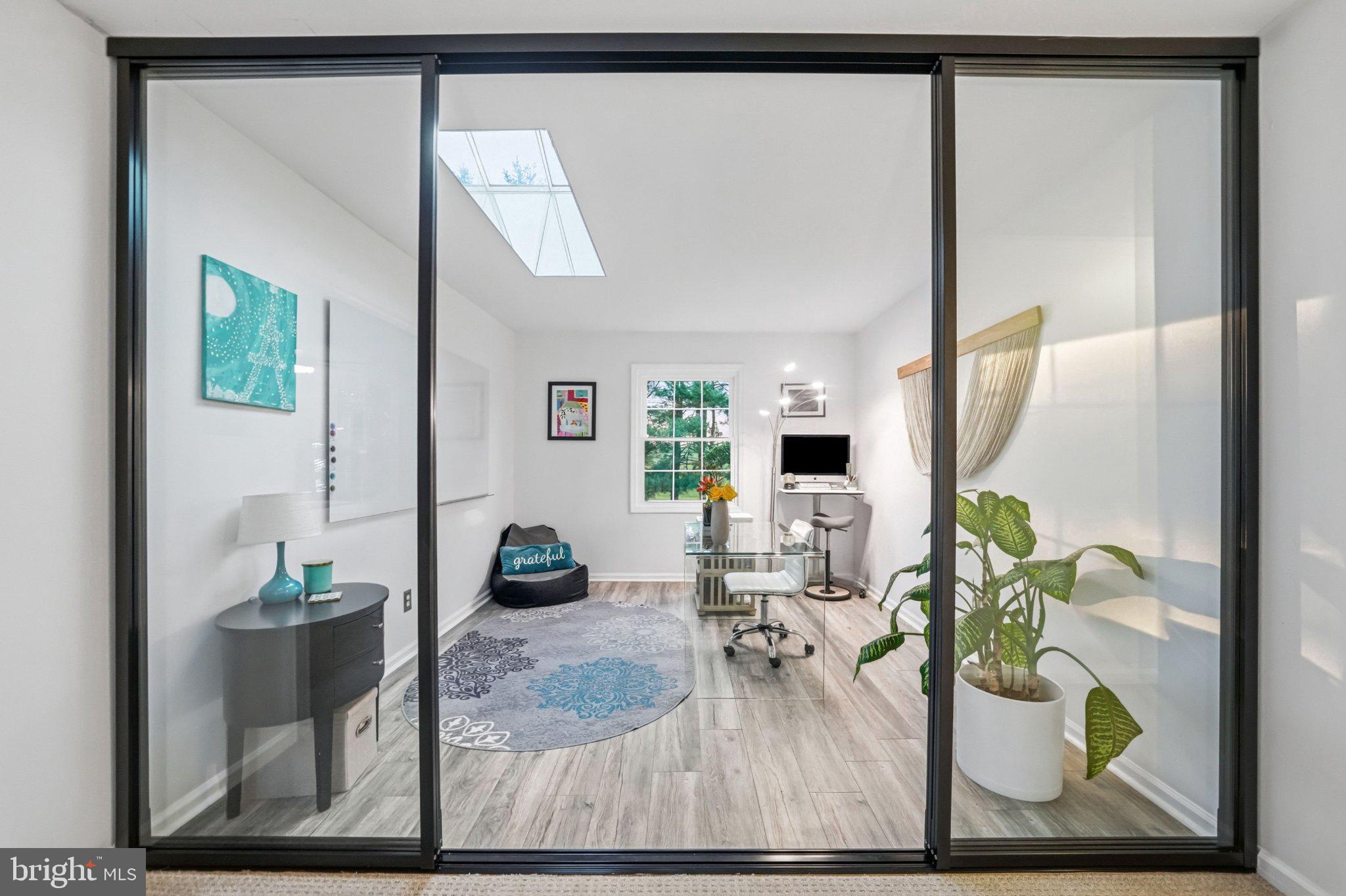 YARDLEY RUN - Residential