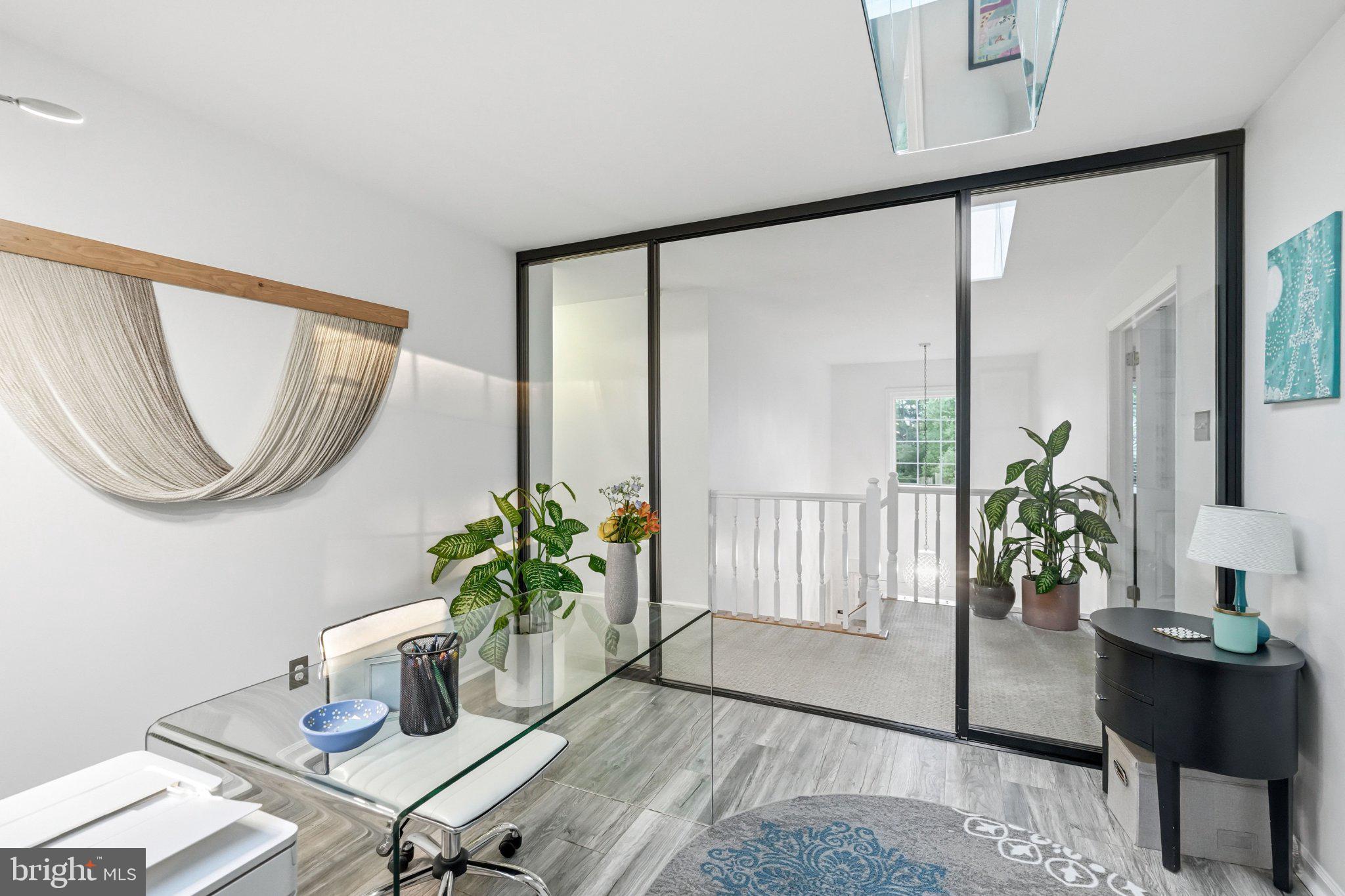 YARDLEY RUN - Residential