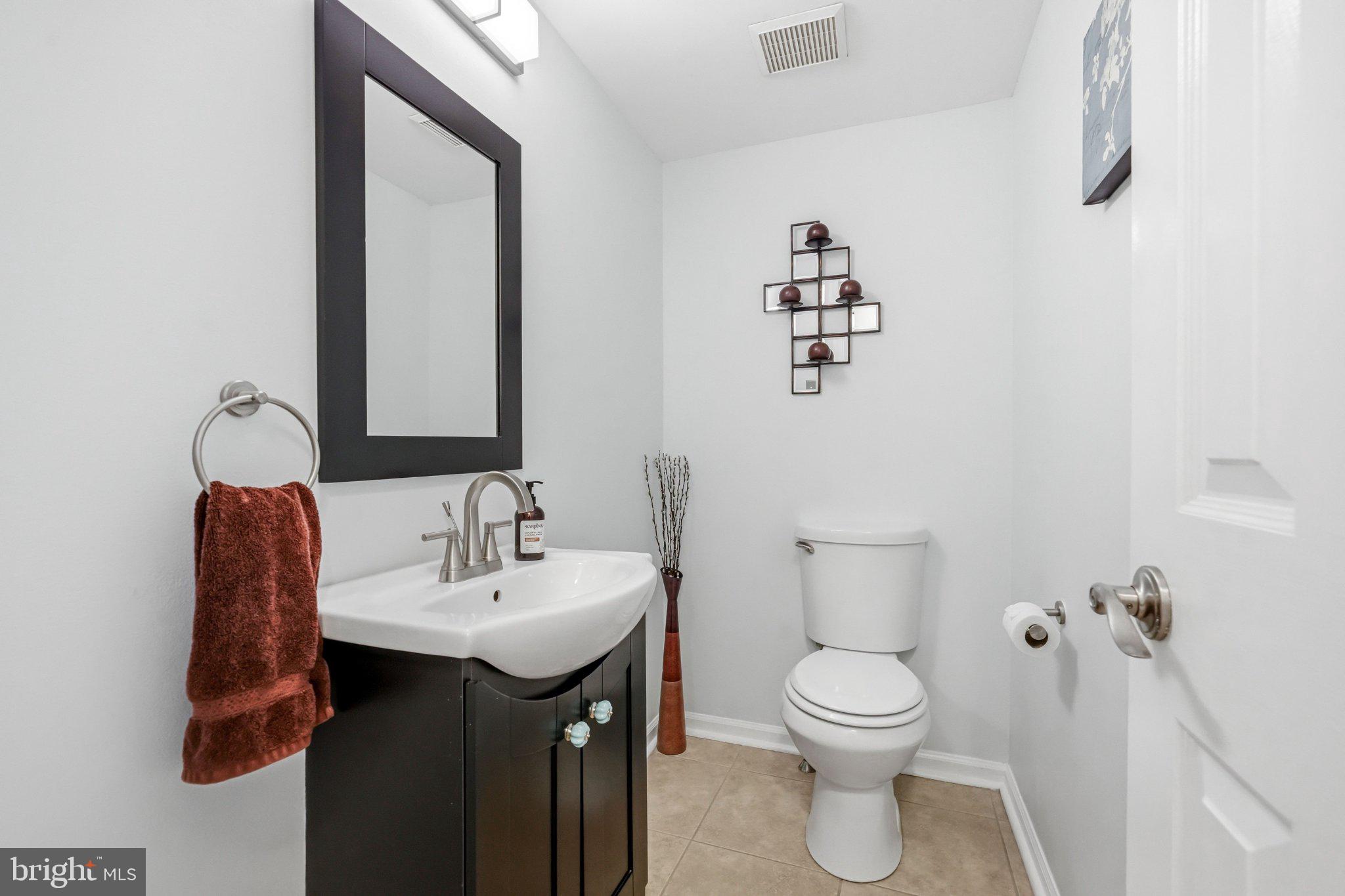 YARDLEY RUN - Residential
