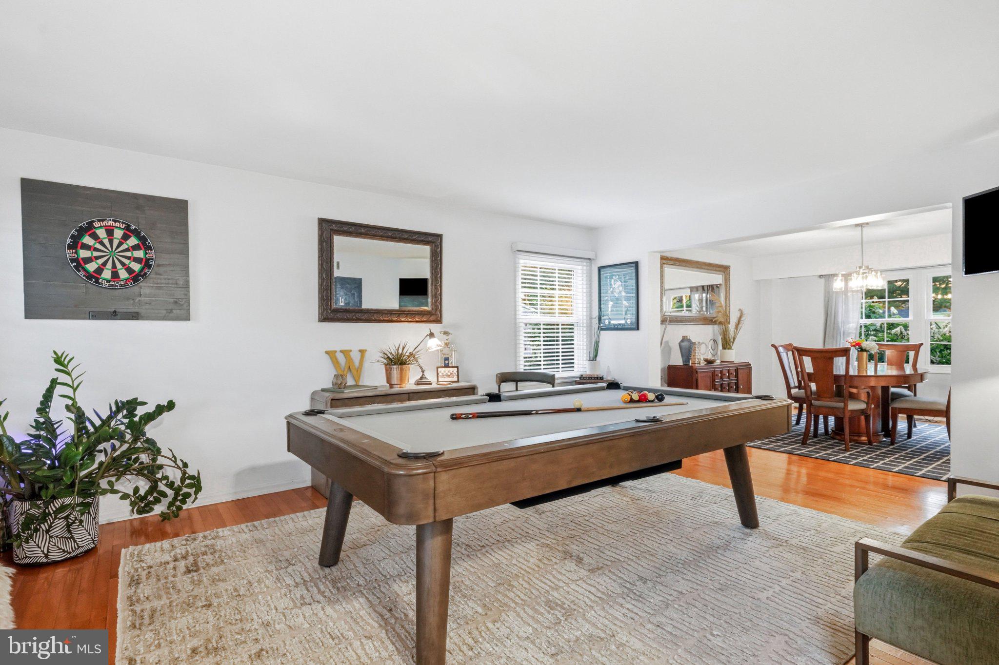 YARDLEY RUN - Residential