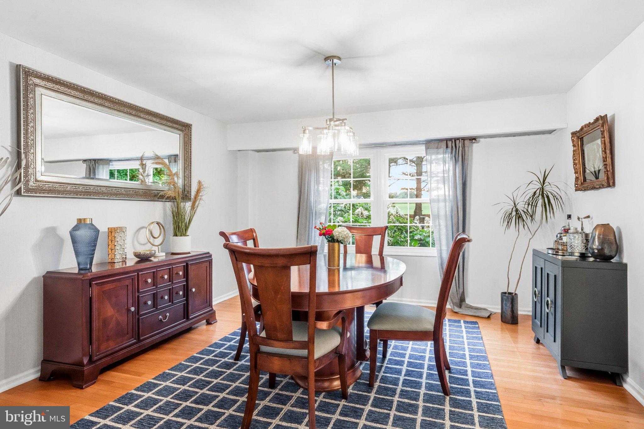 YARDLEY RUN - Residential