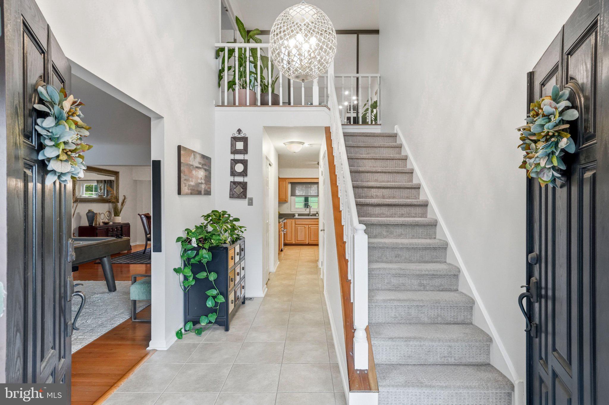 YARDLEY RUN - Residential