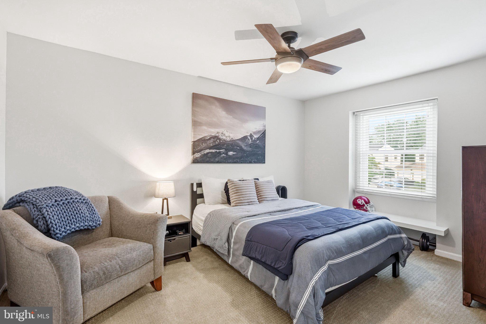 YARDLEY RUN - Residential