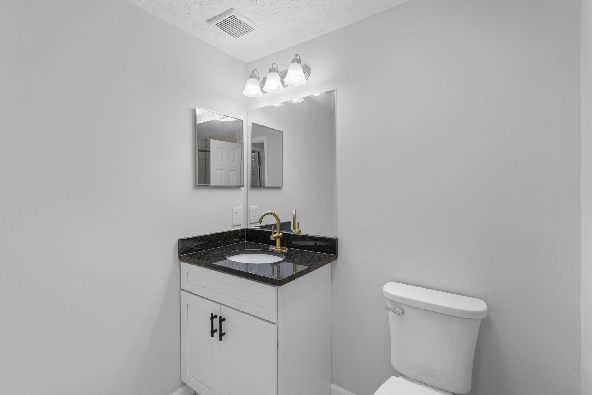 BEDFORD CROSSING - Residential
