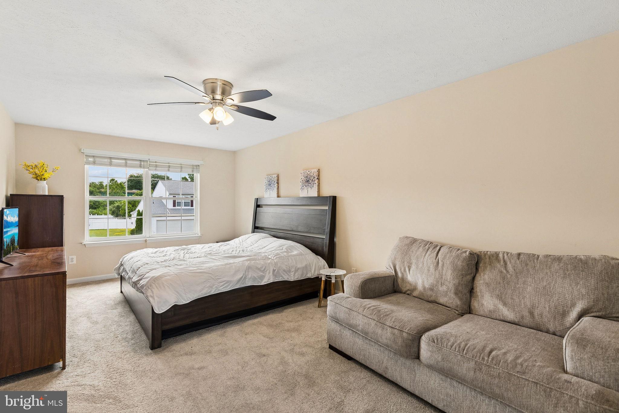 BEACHWOOD ESTATES - Residential