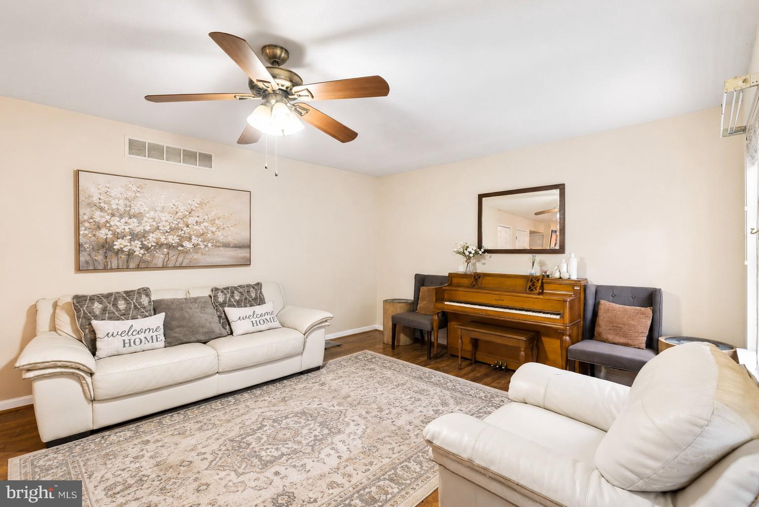 BEACHWOOD ESTATES - Residential