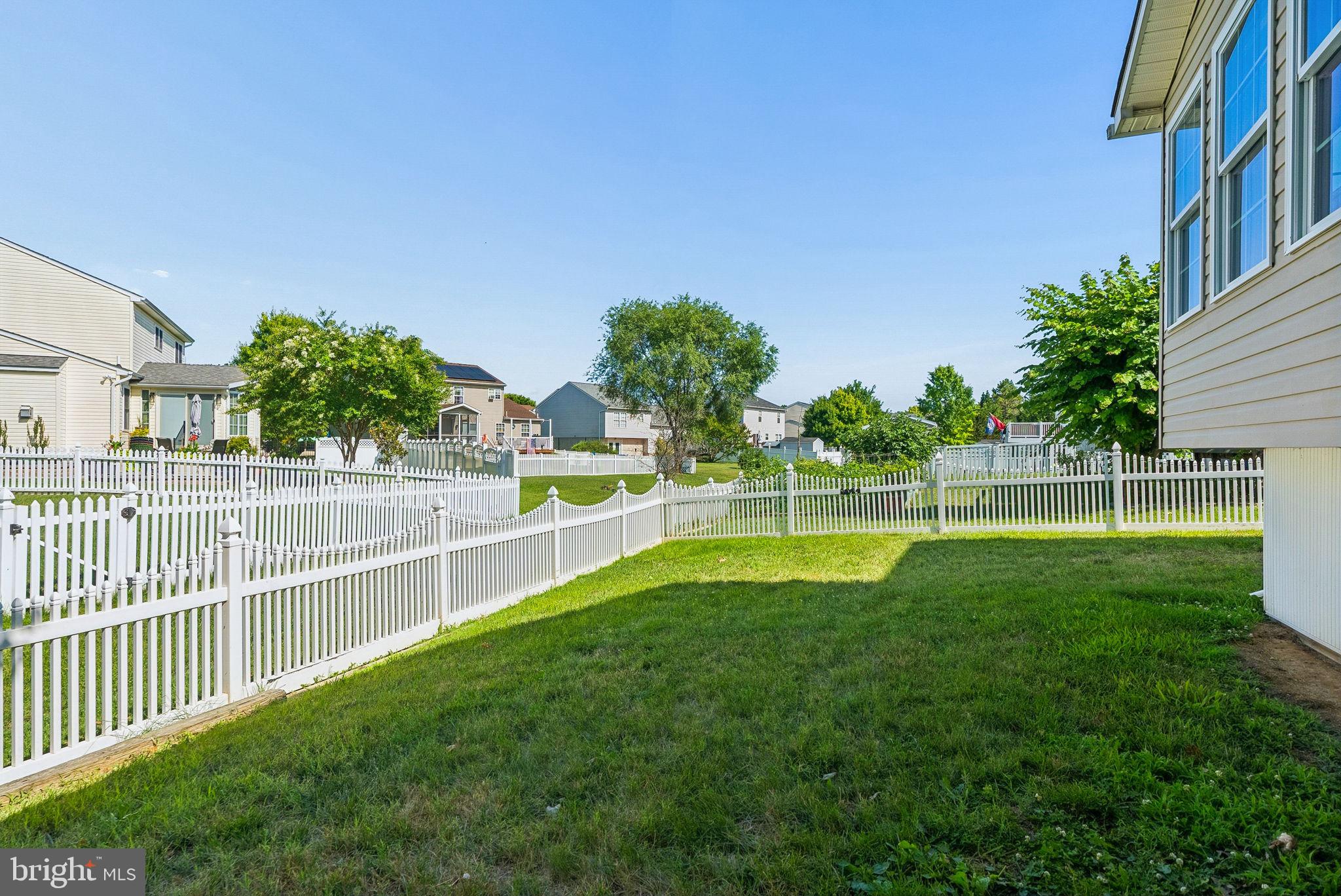 BEACHWOOD ESTATES - Residential