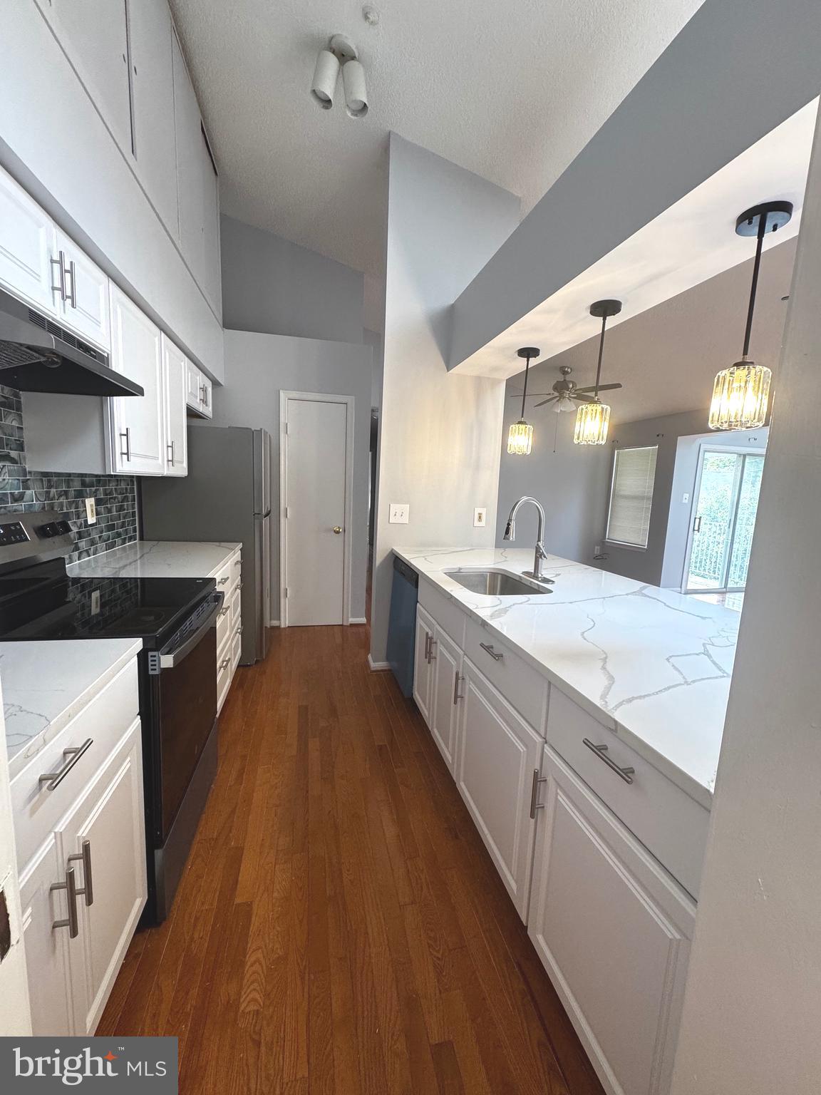 WINTERGATE AT LONGMEAD CROSSING - Residential
