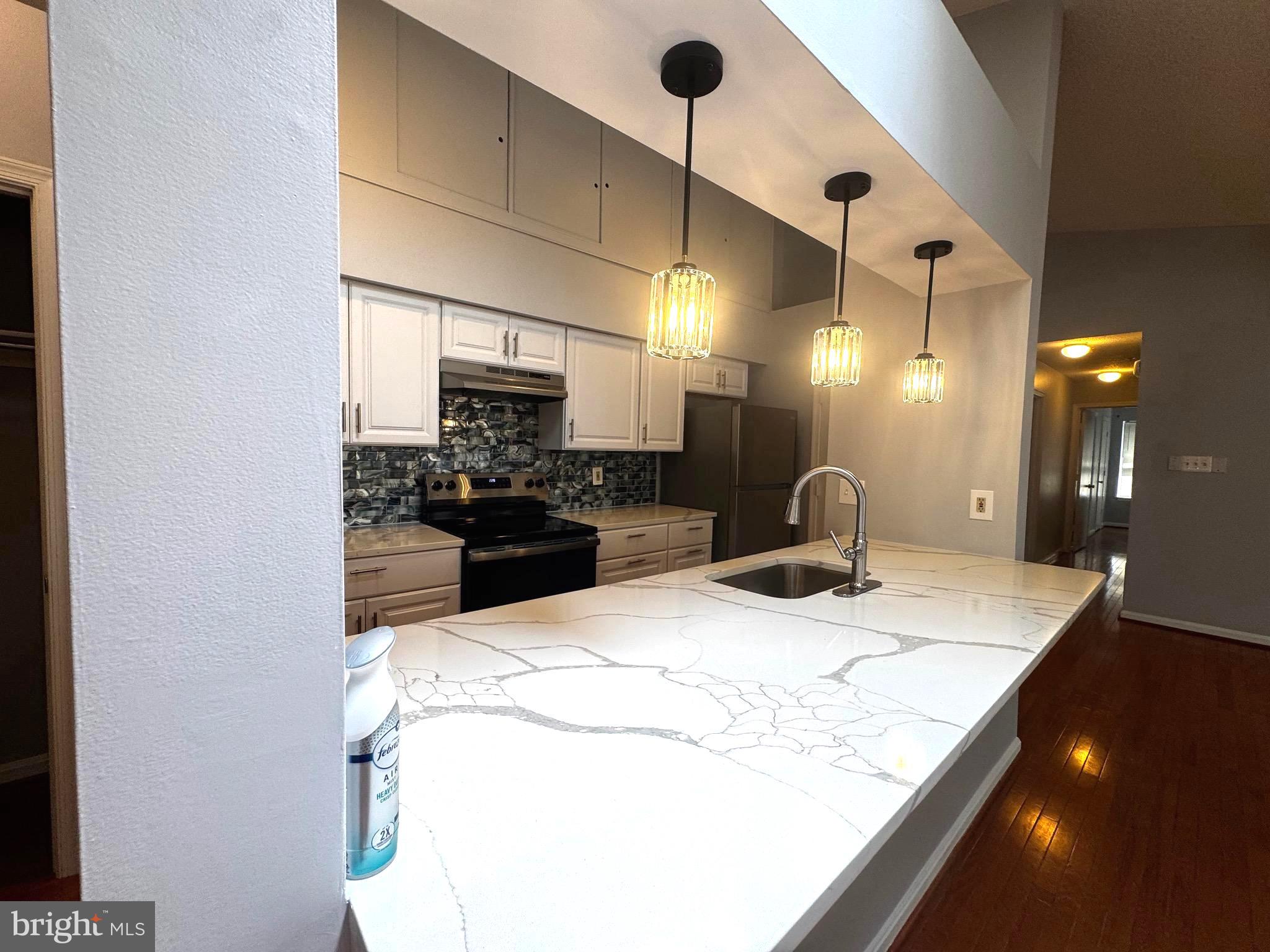 WINTERGATE AT LONGMEAD CROSSING - Residential