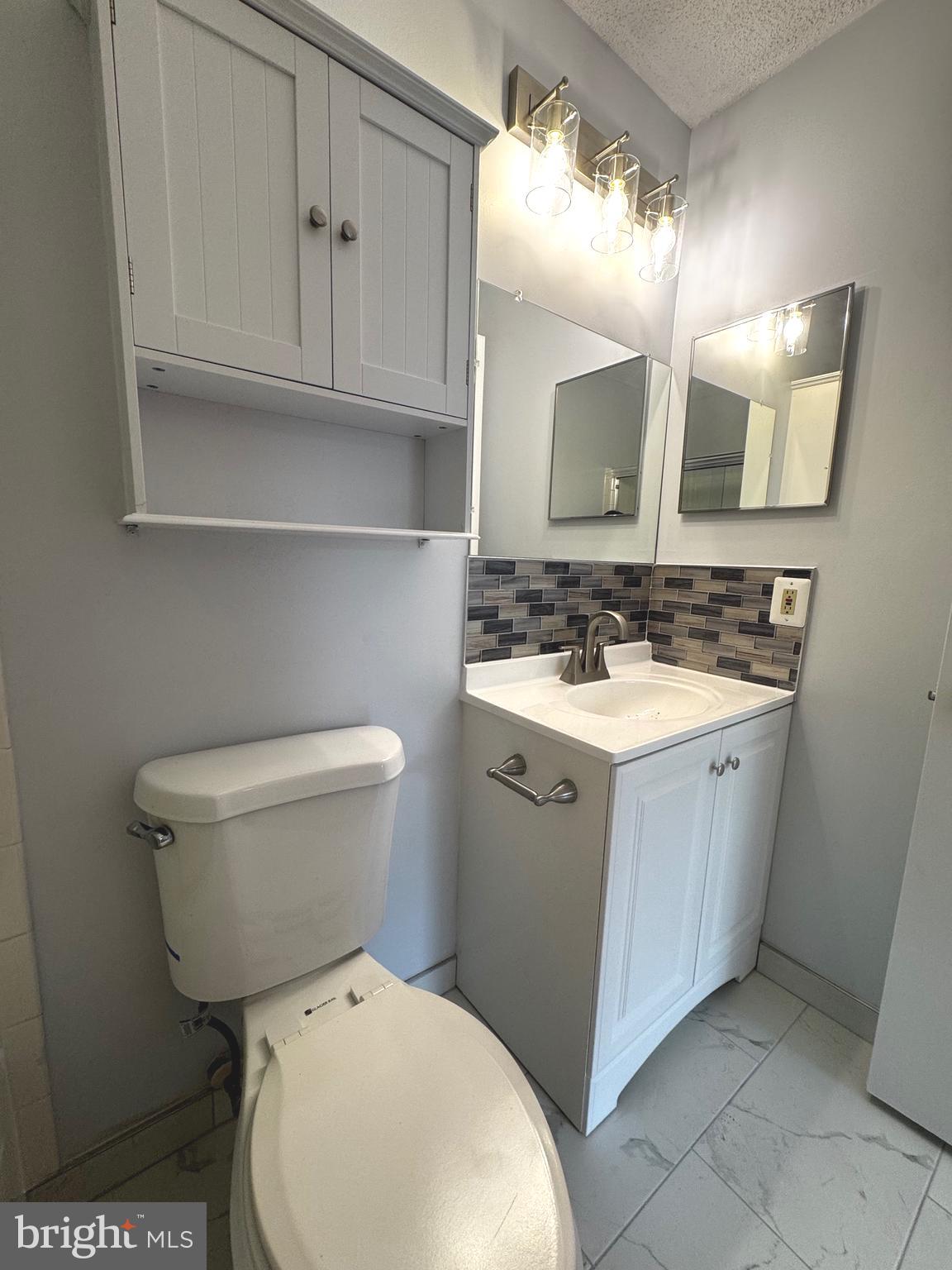 WINTERGATE AT LONGMEAD CROSSING - Residential