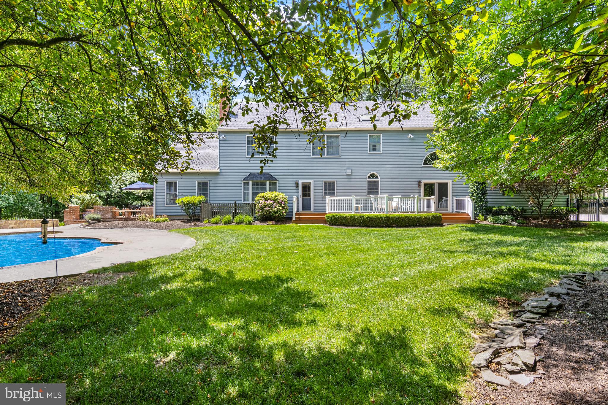GWYNEDD KNOLL - Residential