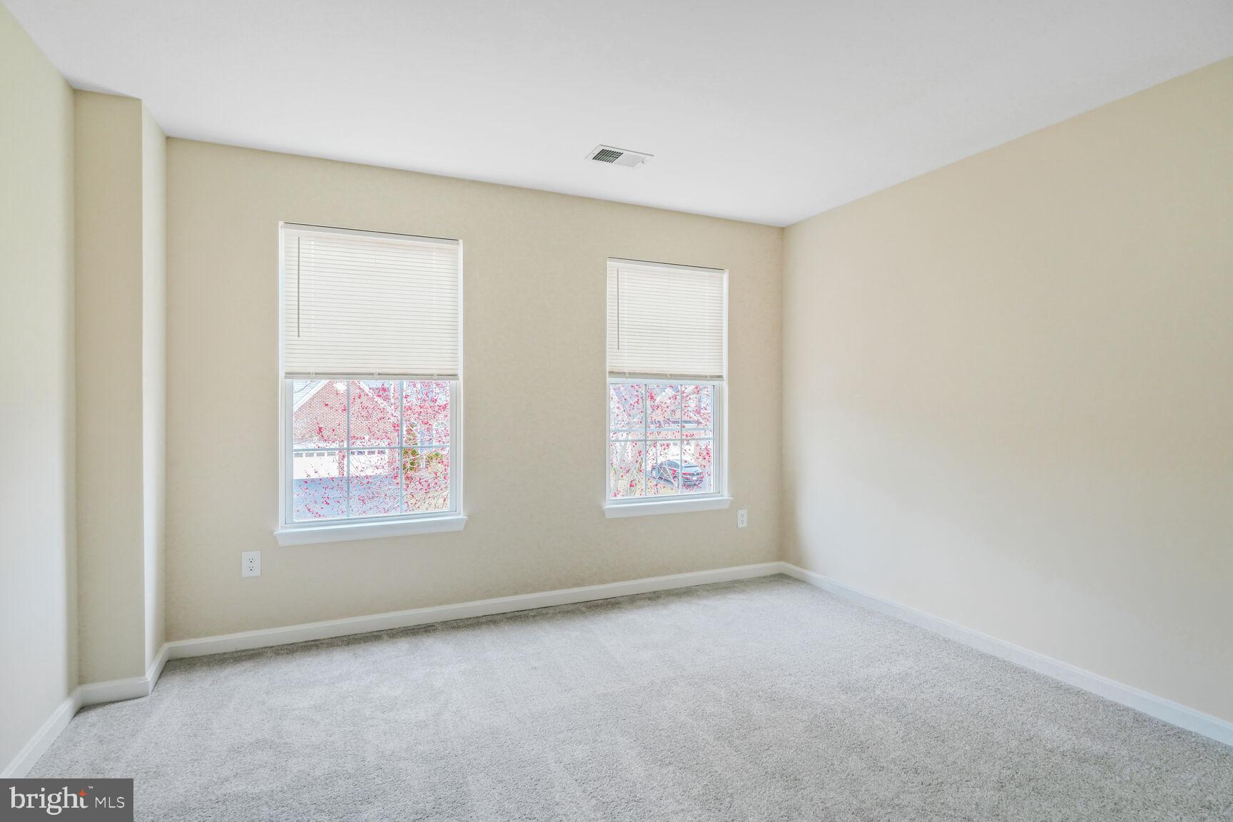 HIGHGROVE ESTATES - Residential Lease