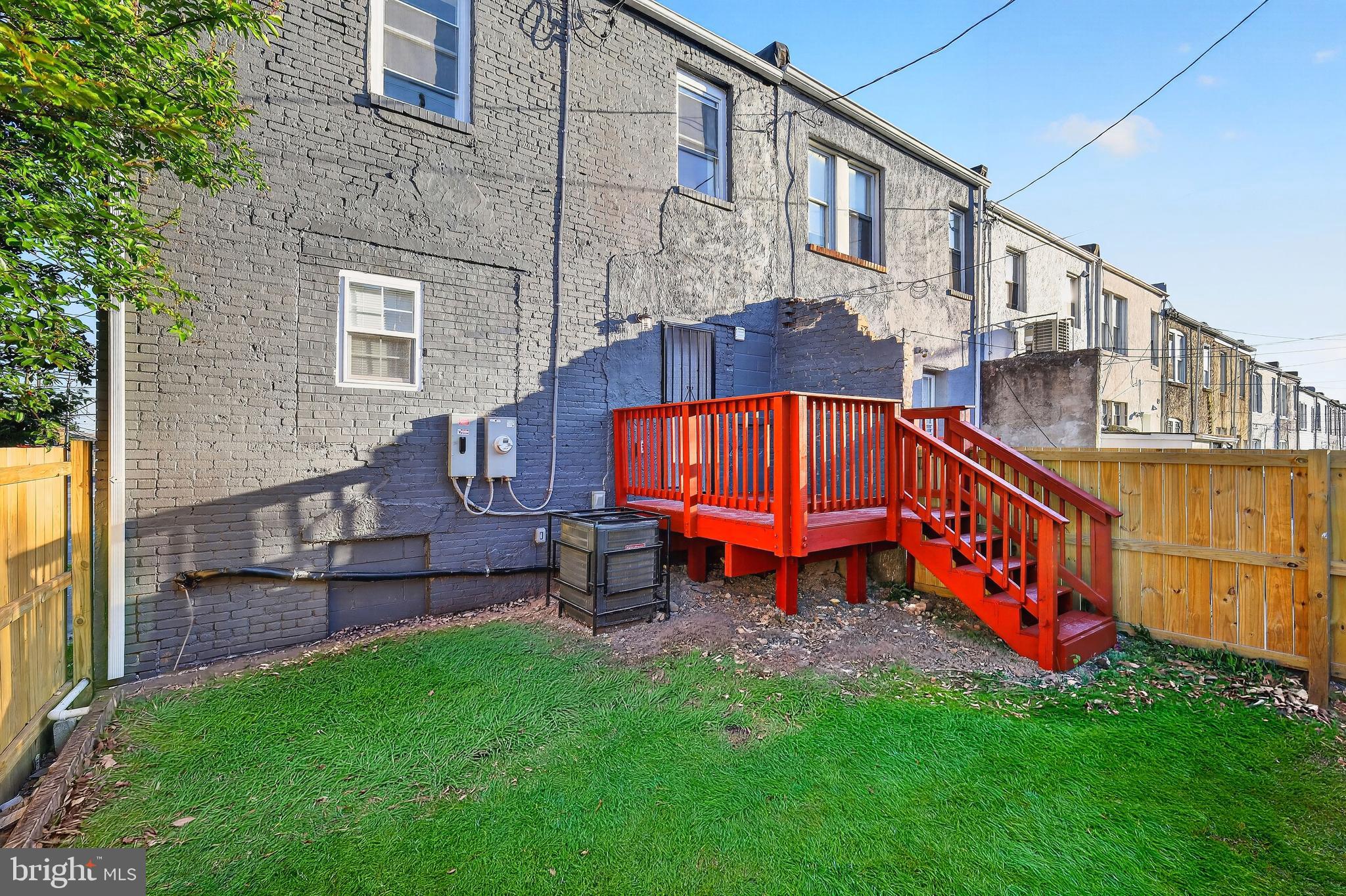 ROSEMONT - Residential