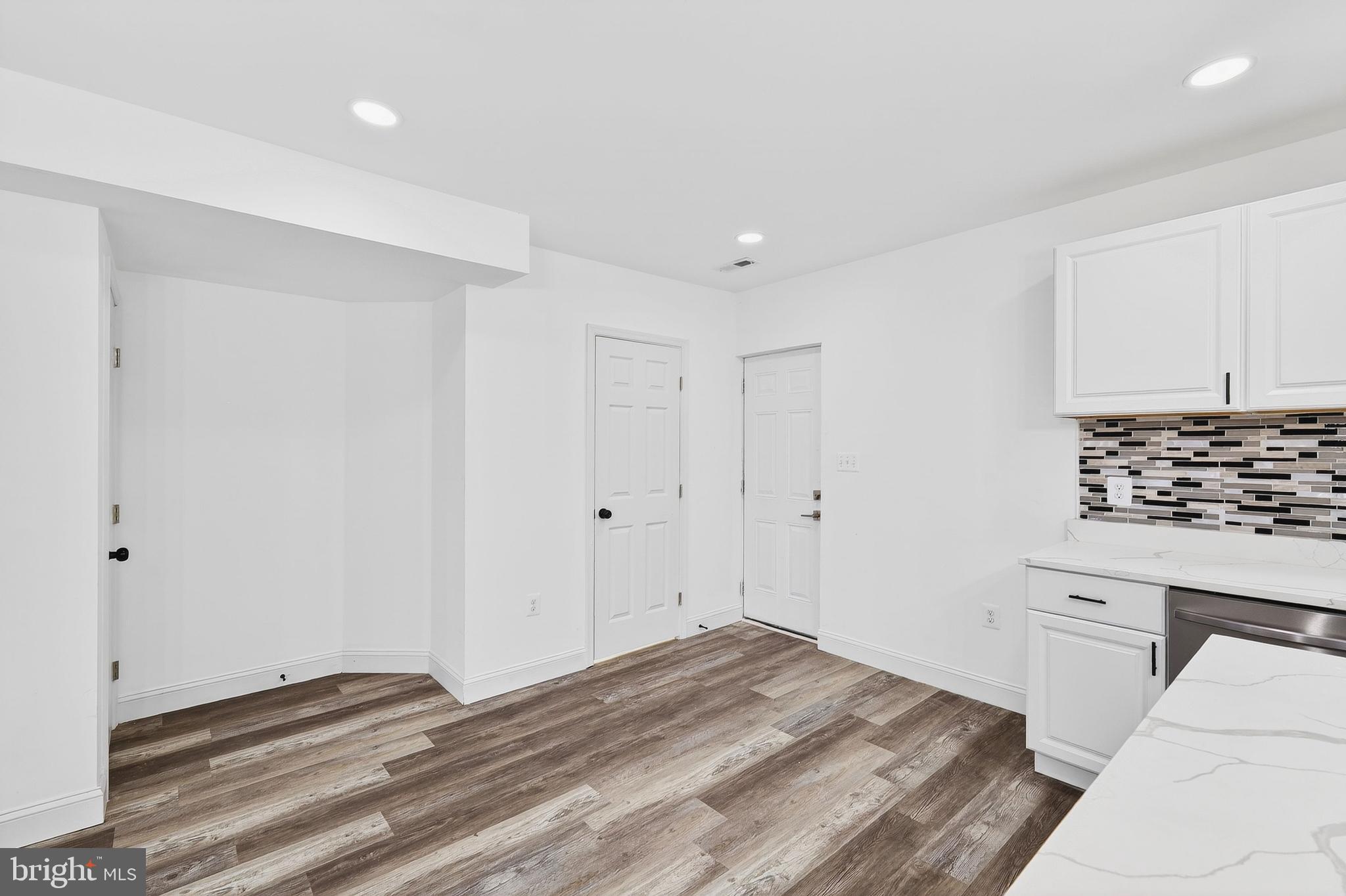 ROSEMONT - Residential