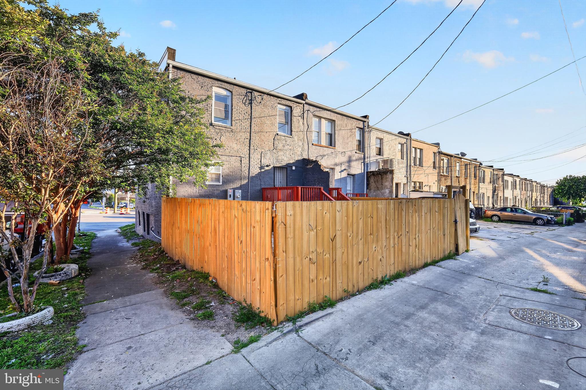 ROSEMONT - Residential