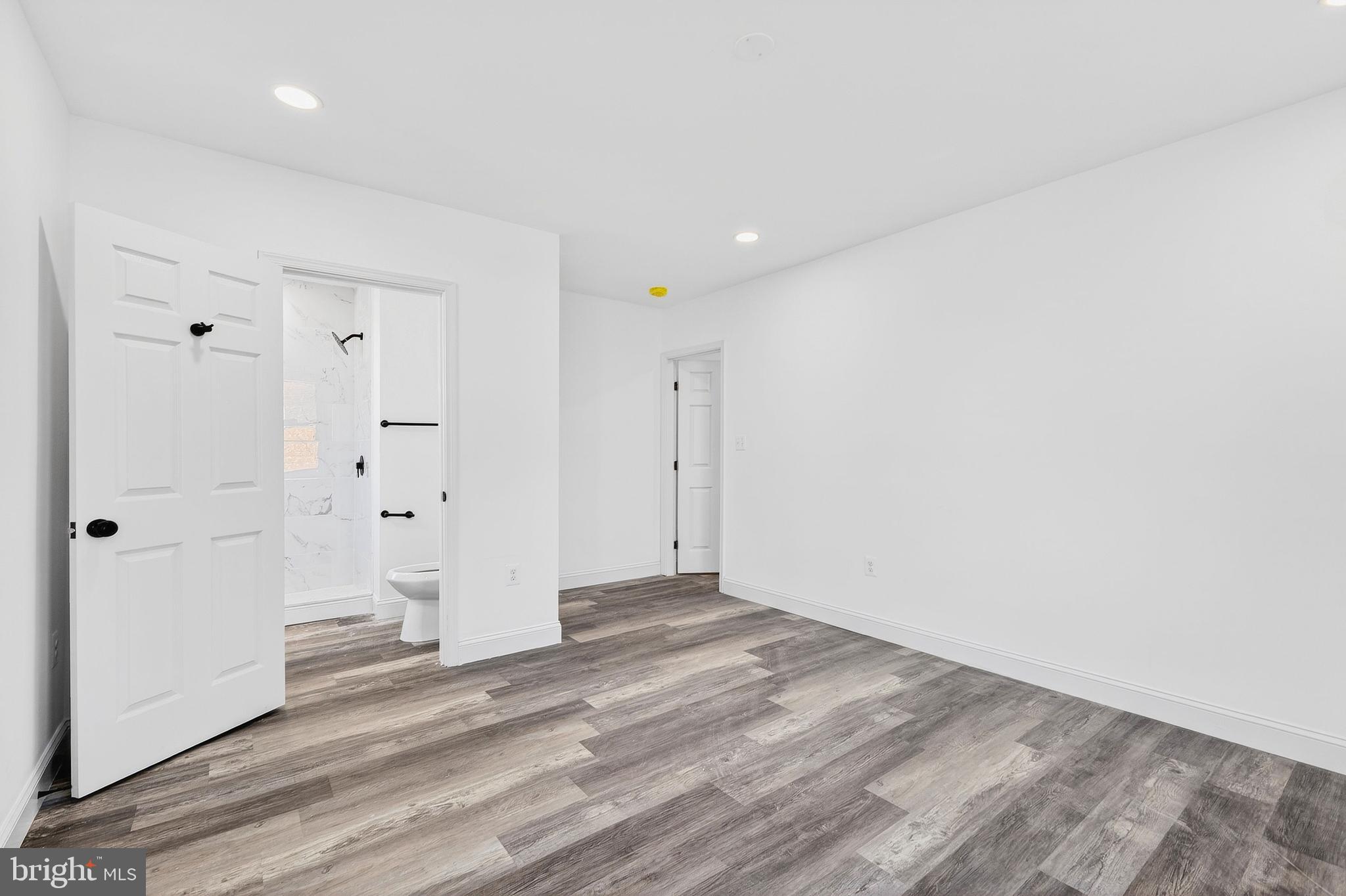ROSEMONT - Residential