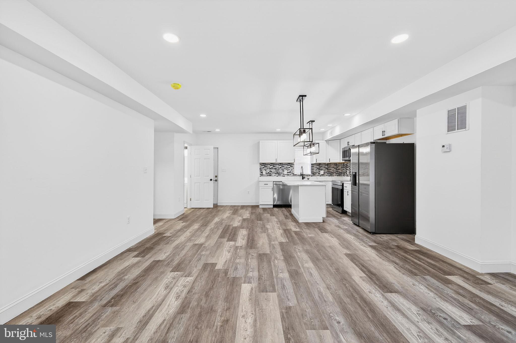 ROSEMONT - Residential