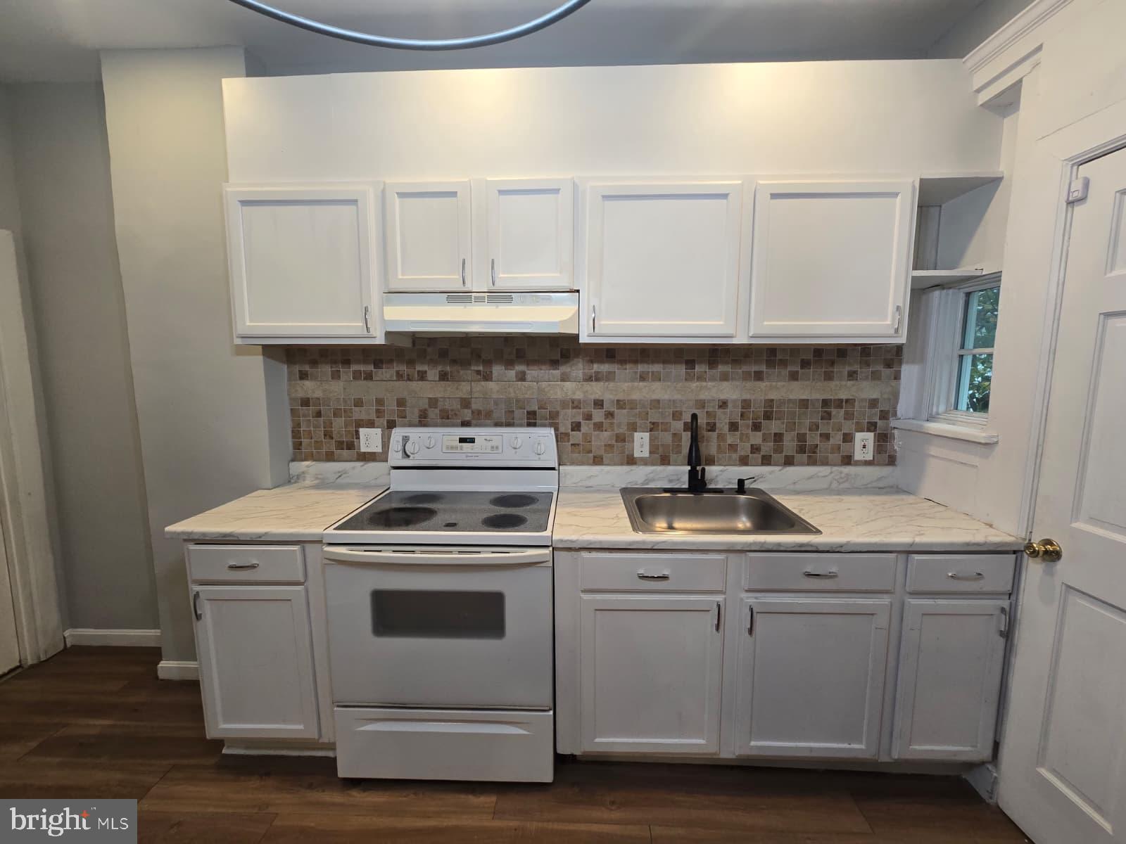 MONDAWMIN - Residential