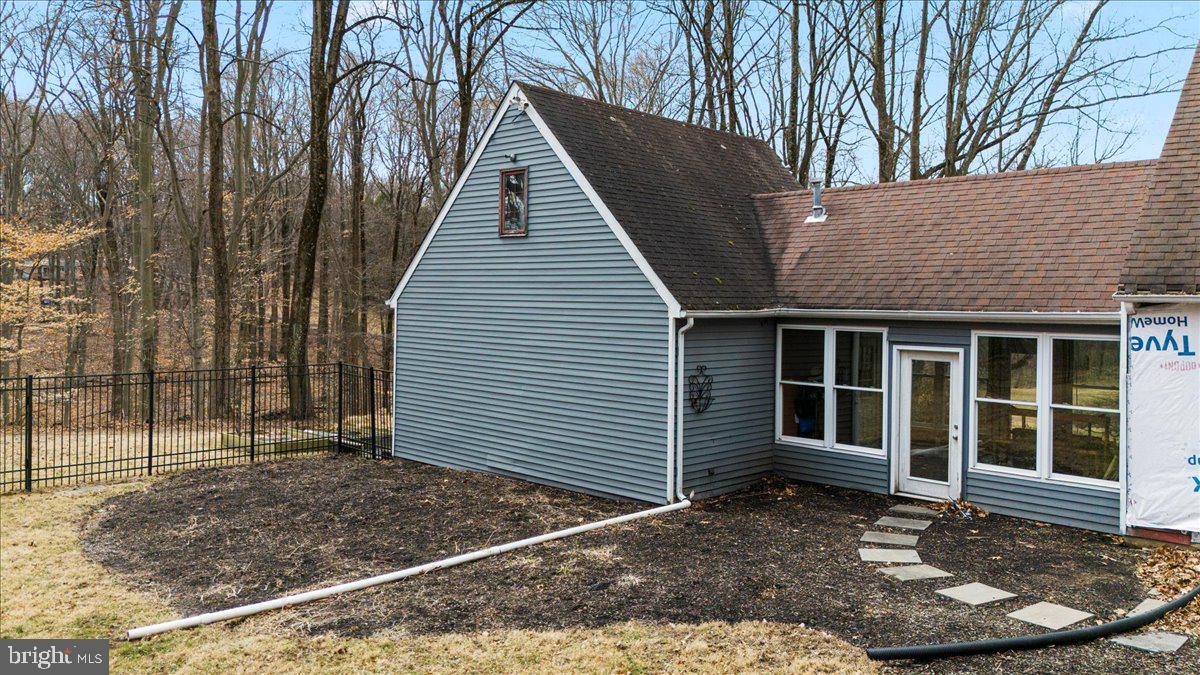 100 ACRE WOODS - Residential