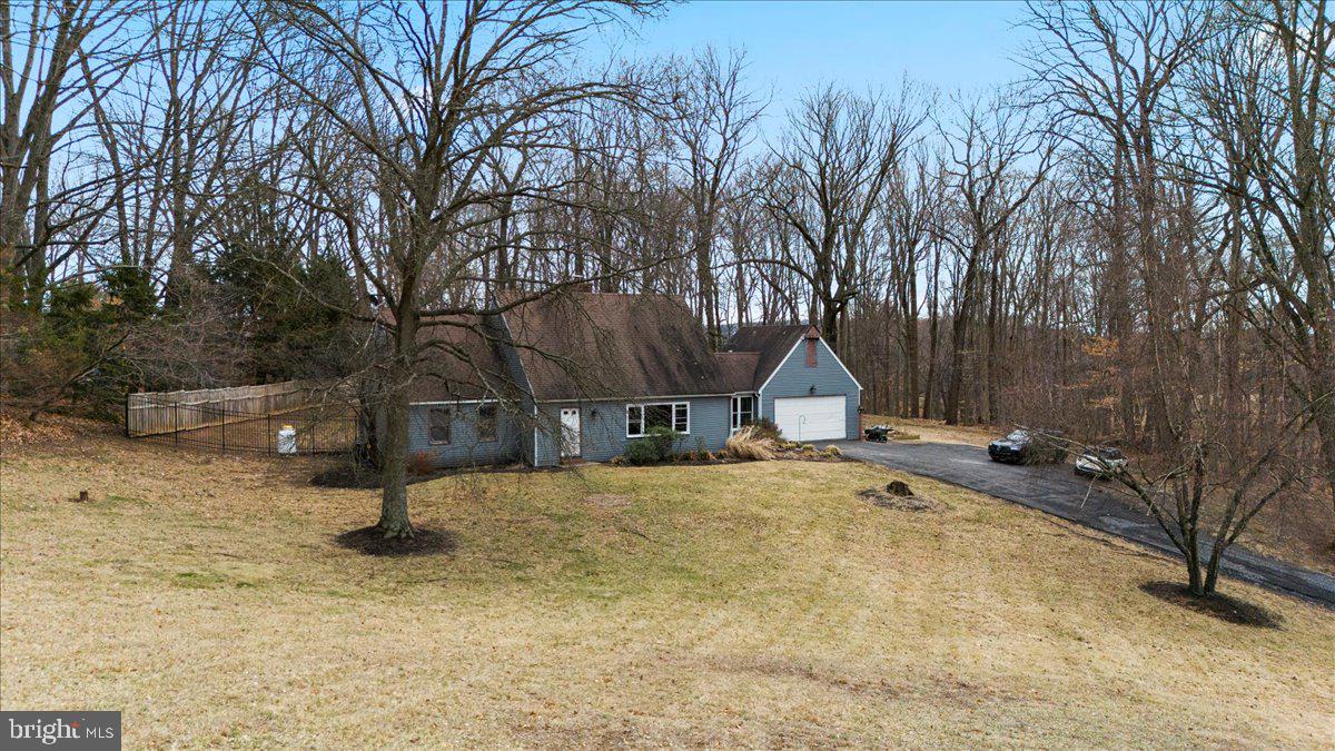 100 ACRE WOODS - Residential