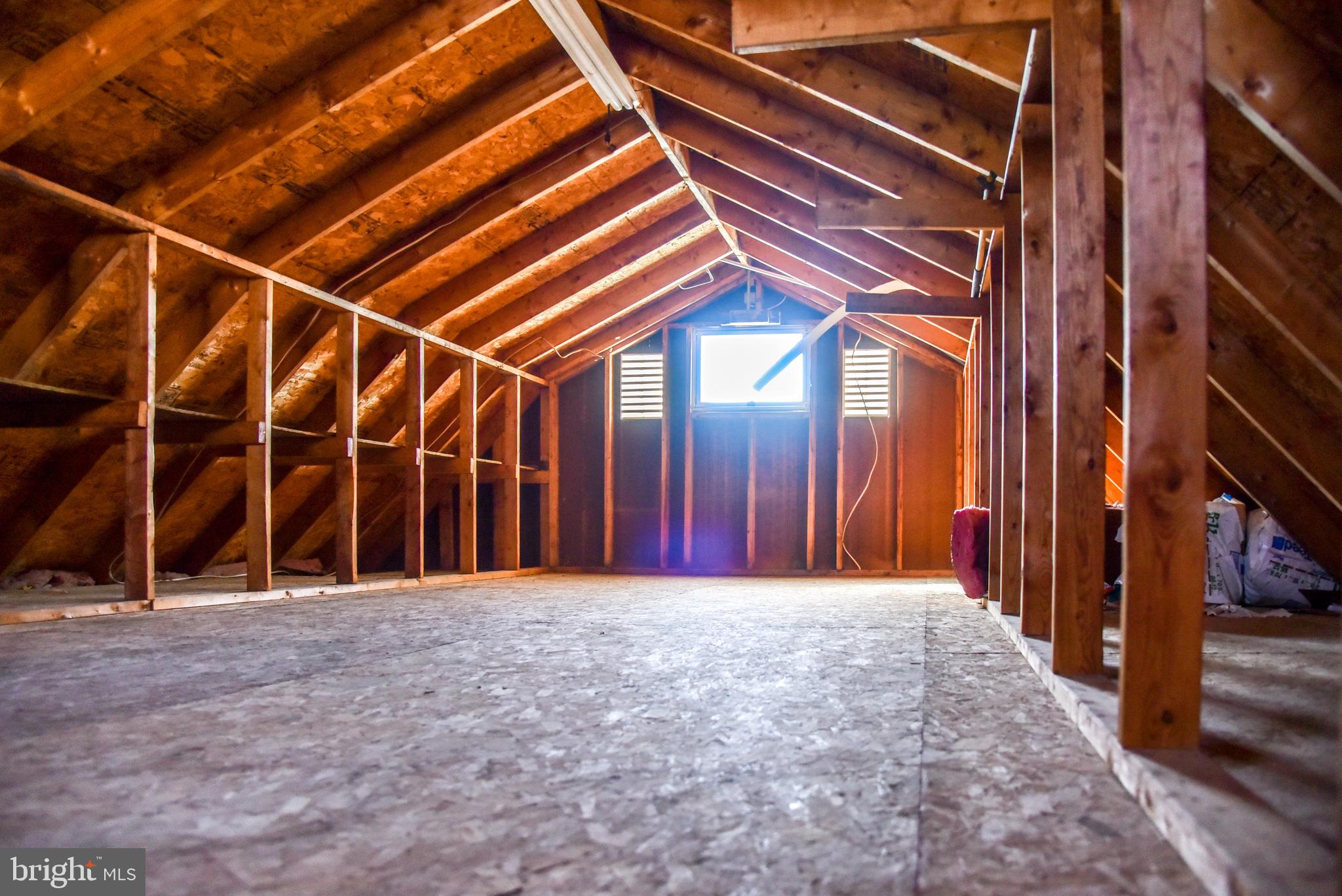 BARNARDS POINT - Residential