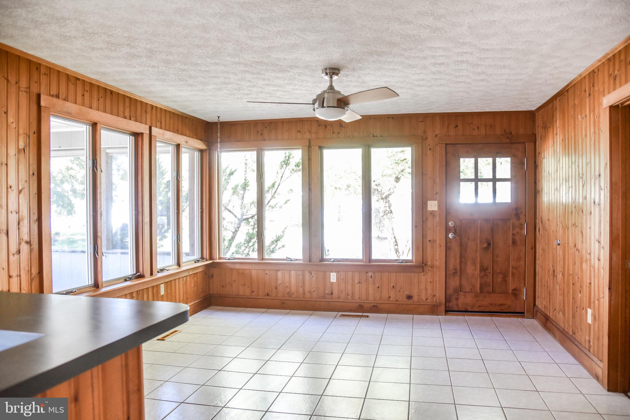 BARNARDS POINT - Residential