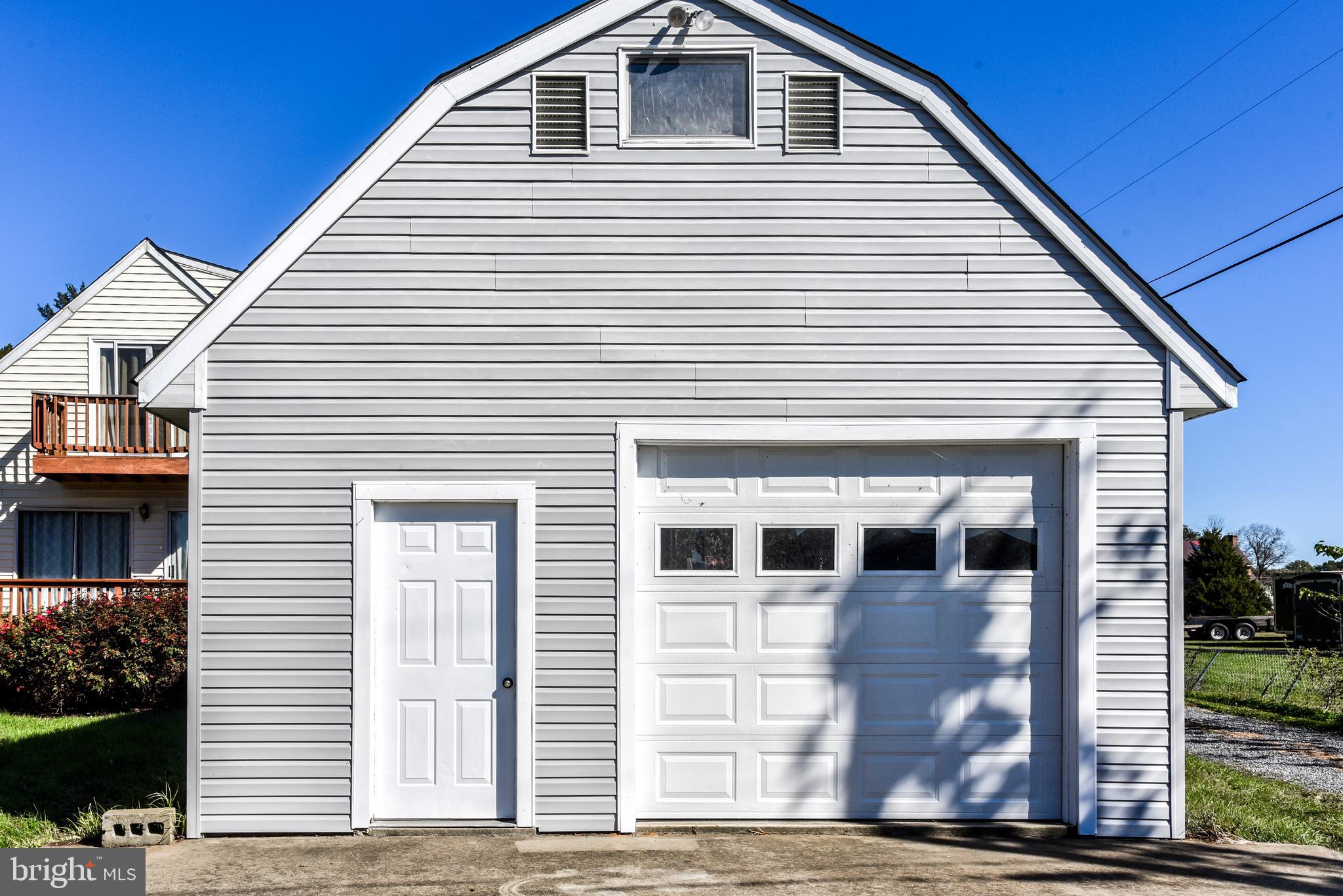 BARNARDS POINT - Residential
