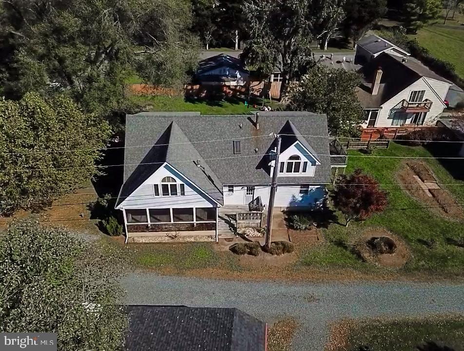 BARNARDS POINT - Residential
