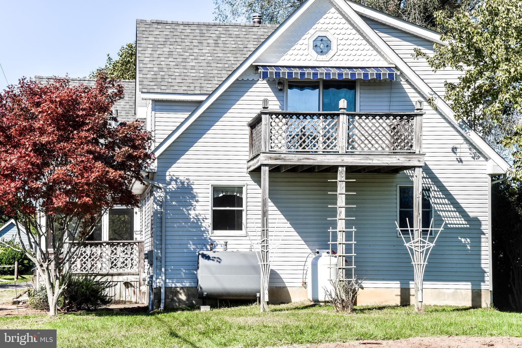 BARNARDS POINT - Residential