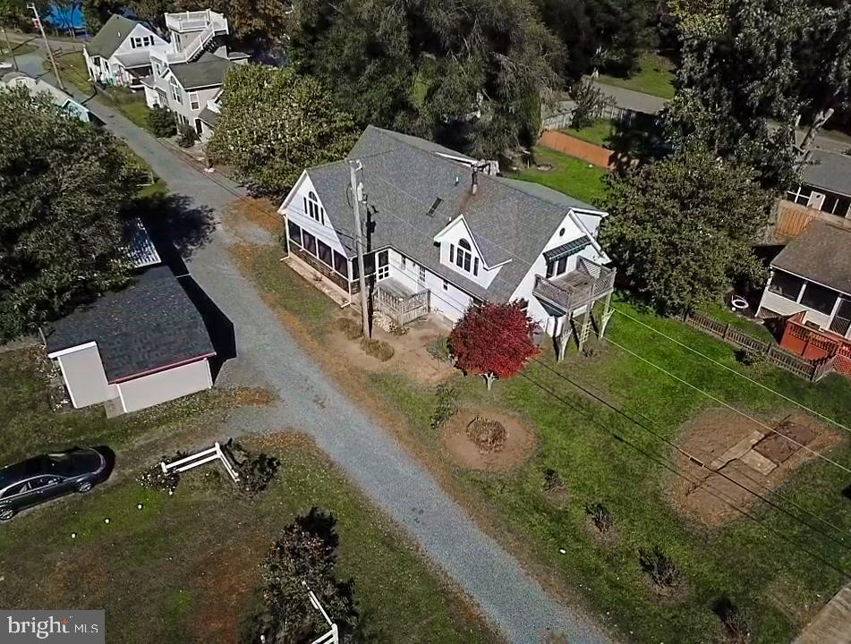 BARNARDS POINT - Residential