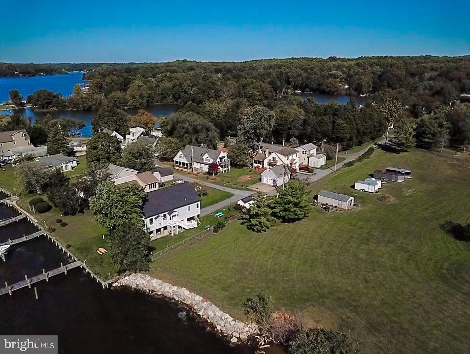 BARNARDS POINT - Residential
