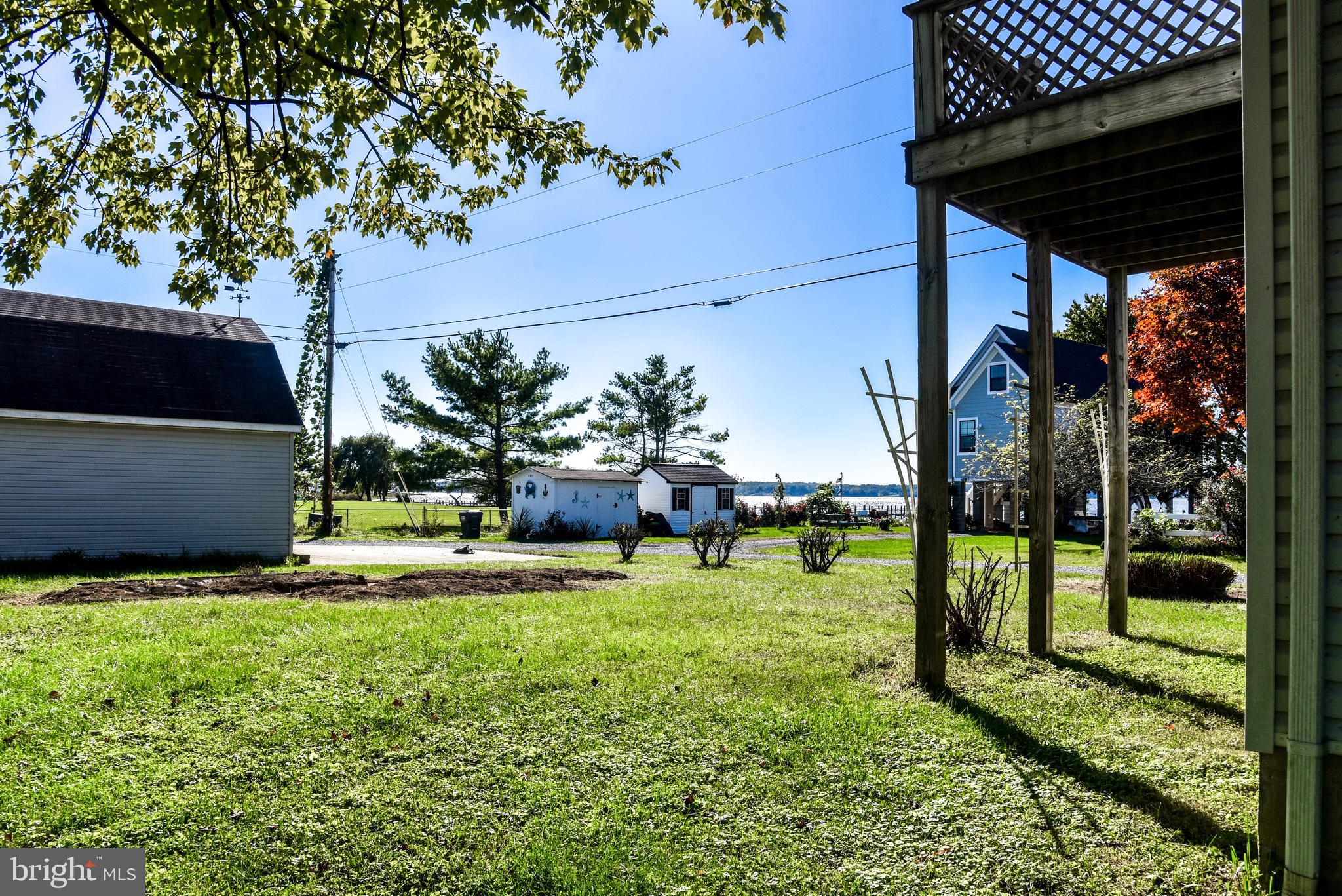 BARNARDS POINT - Residential