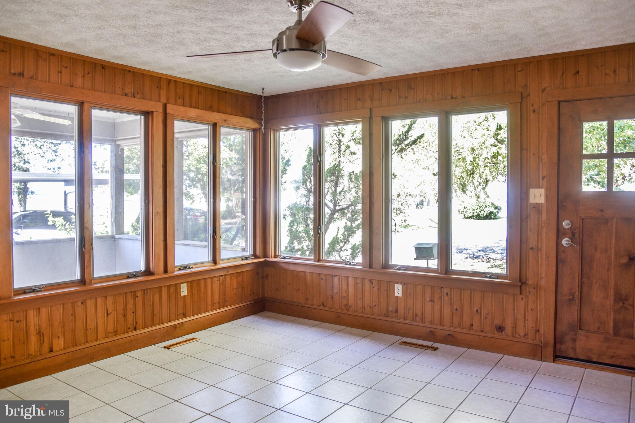BARNARDS POINT - Residential