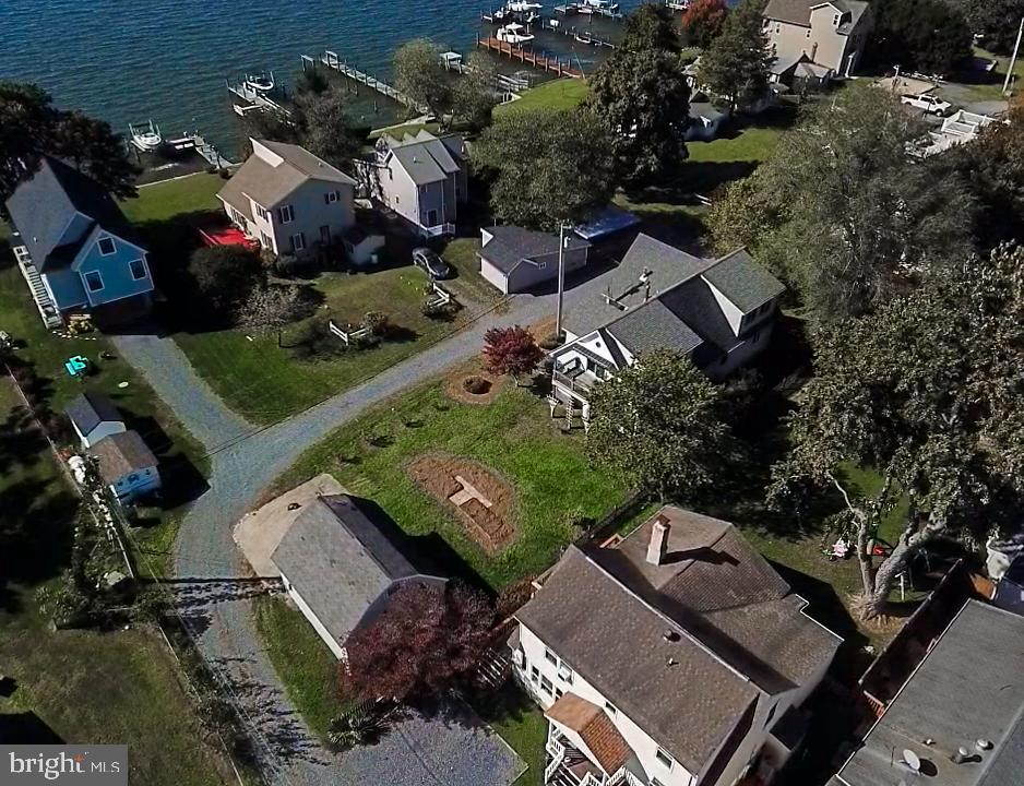 BARNARDS POINT - Residential